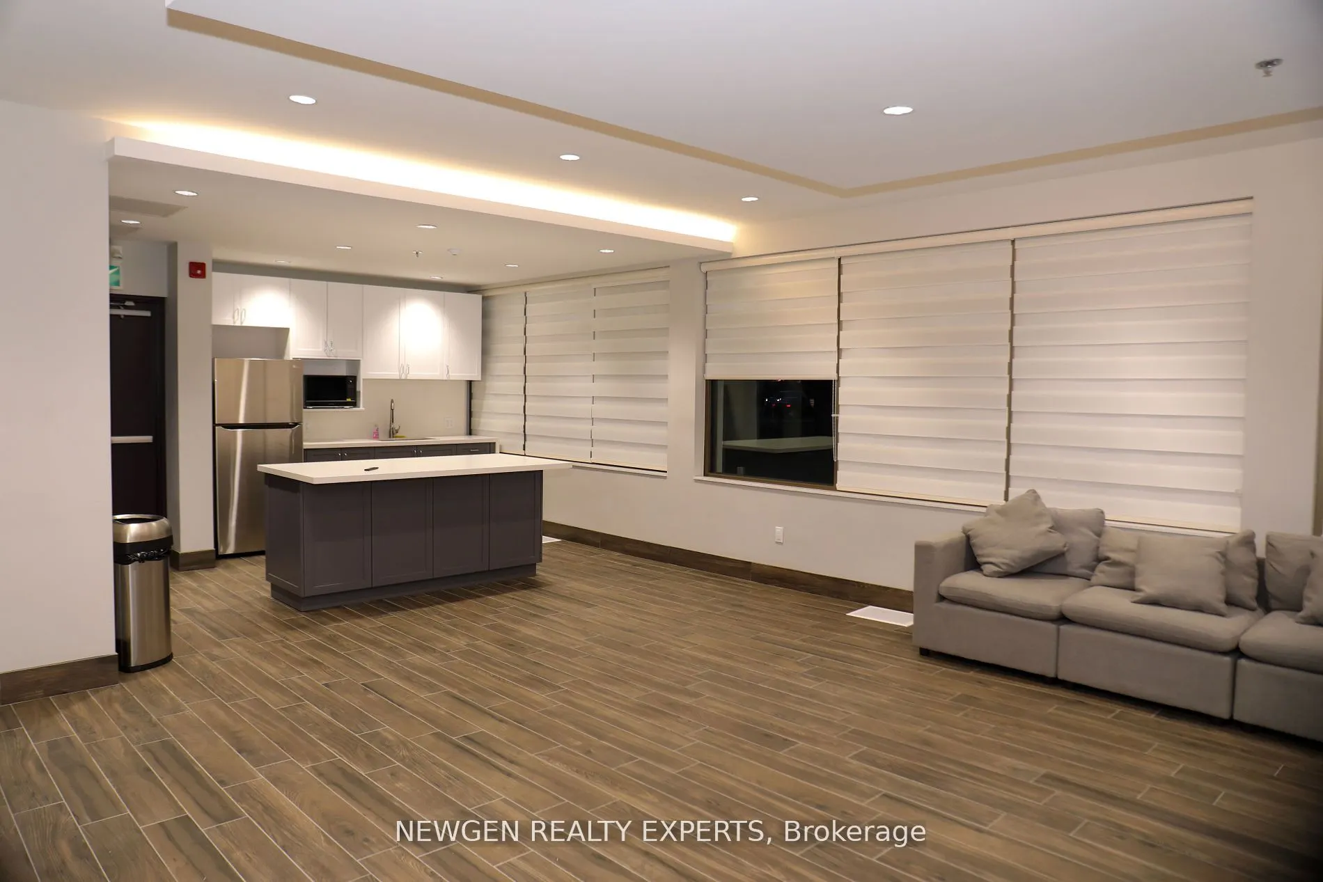 715 Don Mills Road, #804