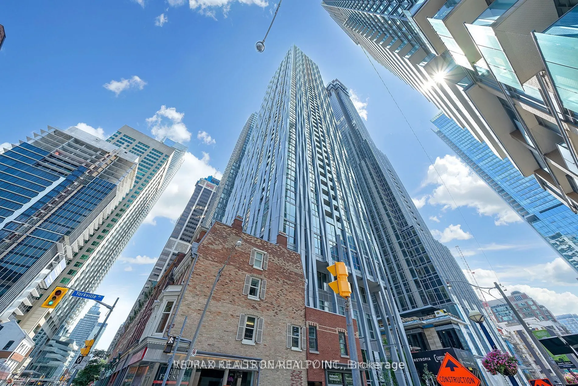 1 Yorkville Avenue, #3003