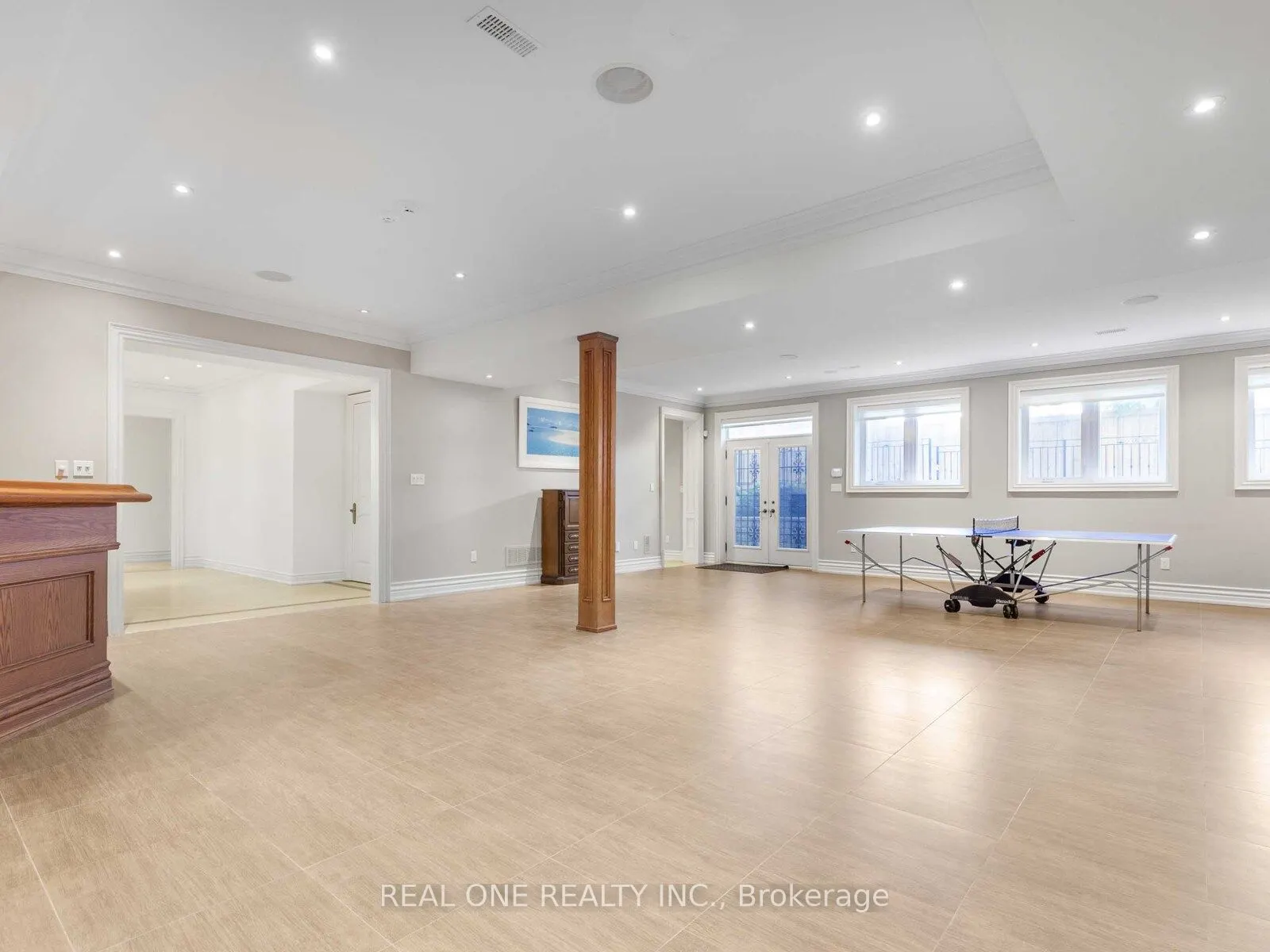 25 Dempsey Crescent