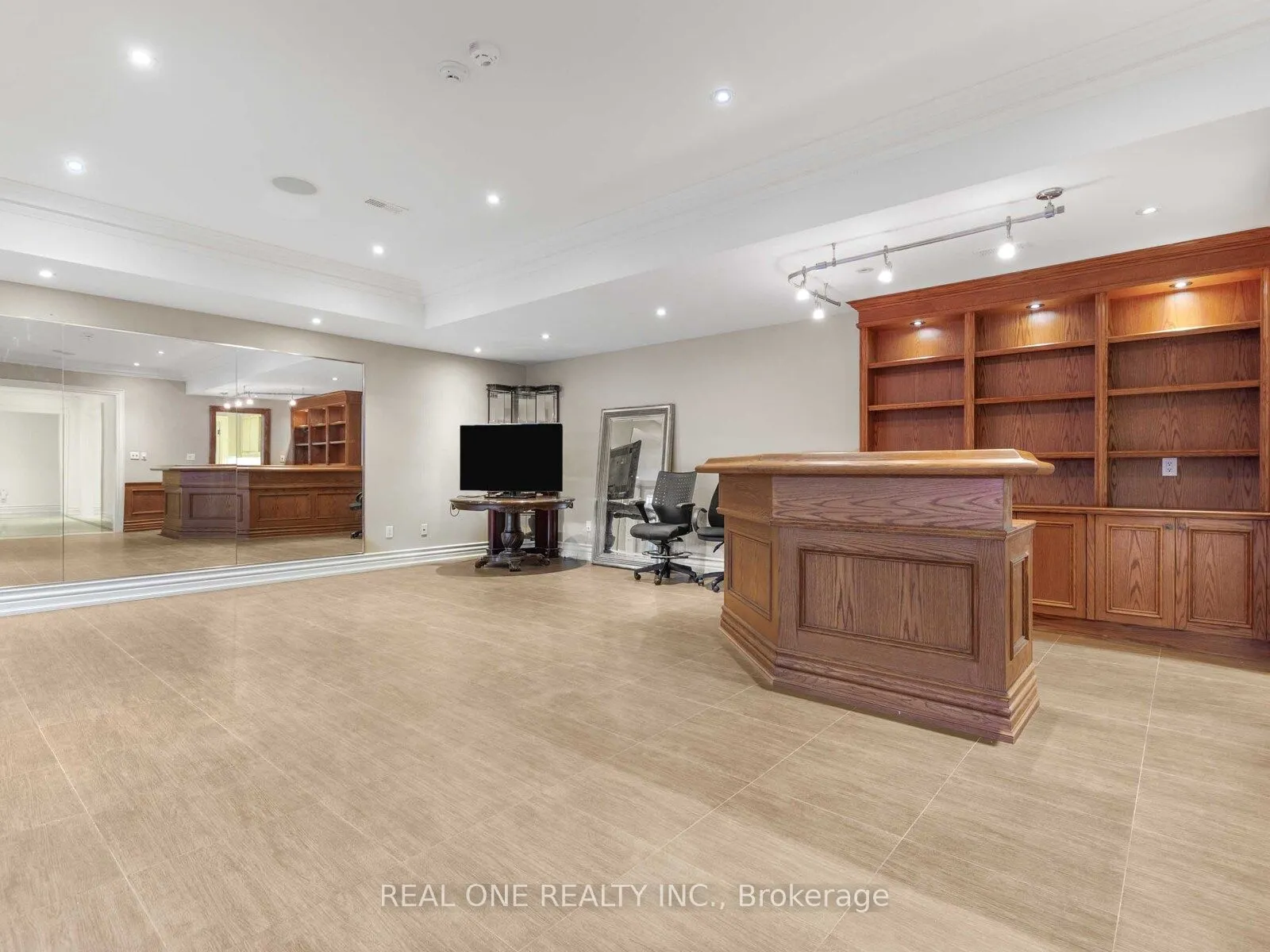 25 Dempsey Crescent