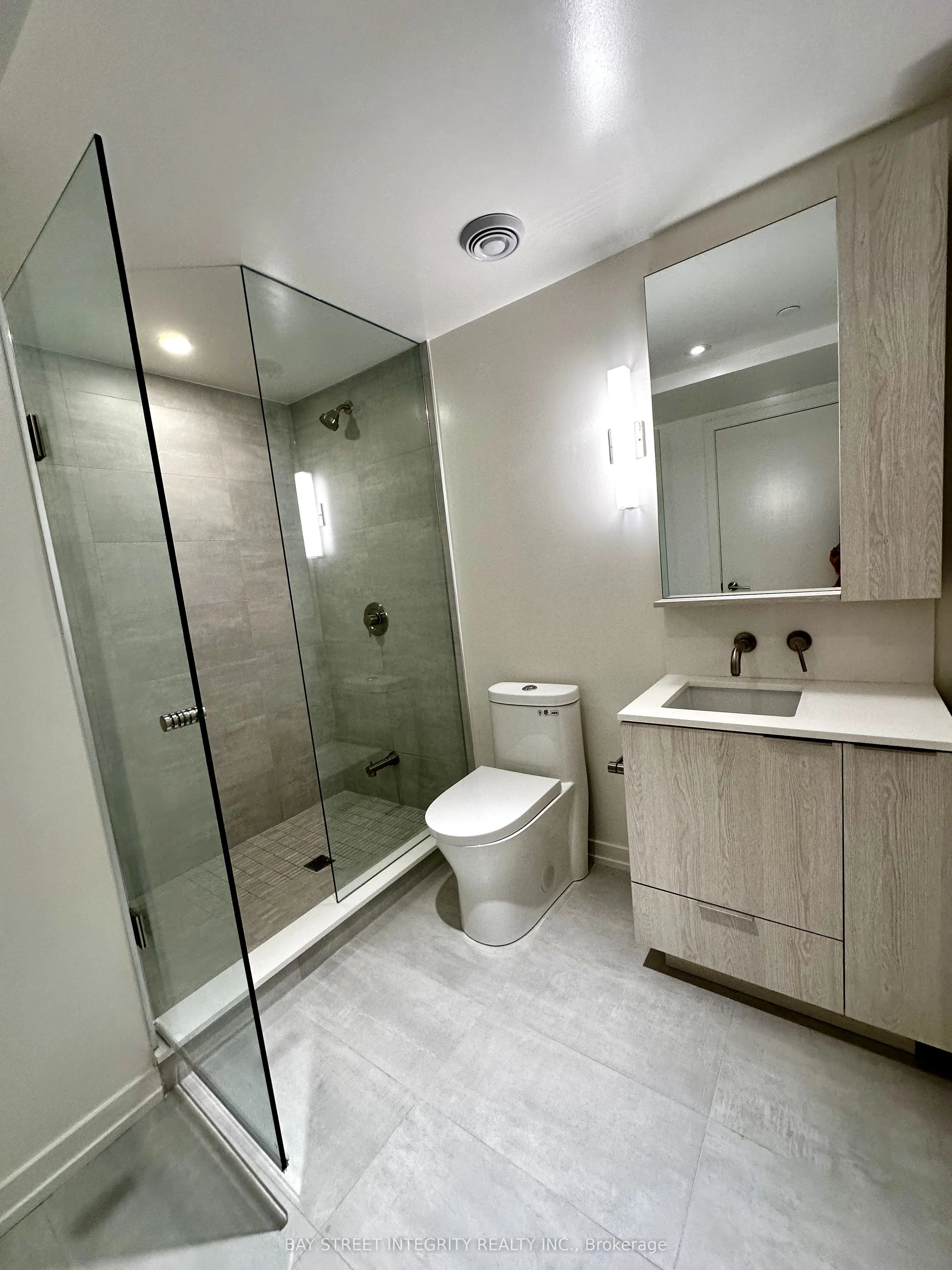 110 Broadway Avenue, #308