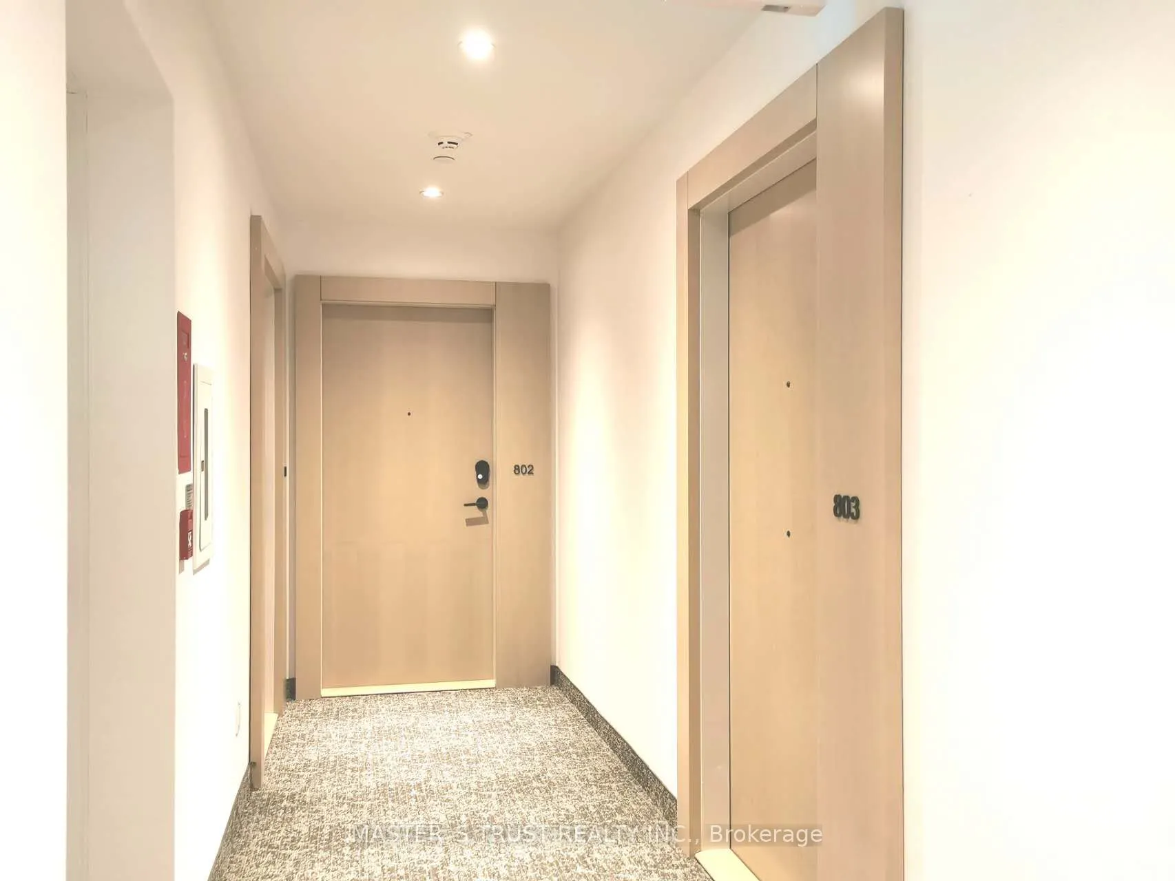 280 Dundas Street W, #803