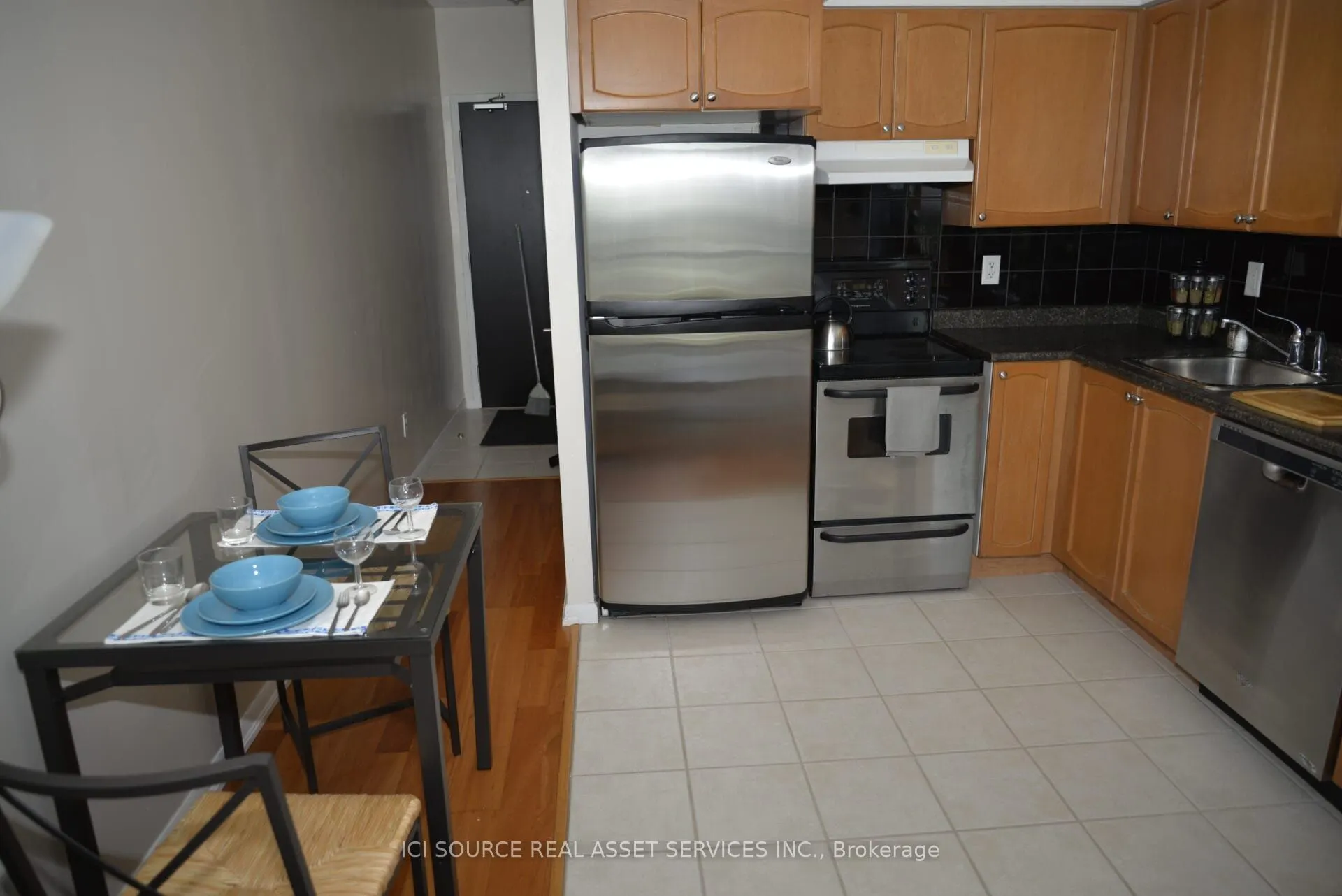 231 Fort York Boulevard, #2105