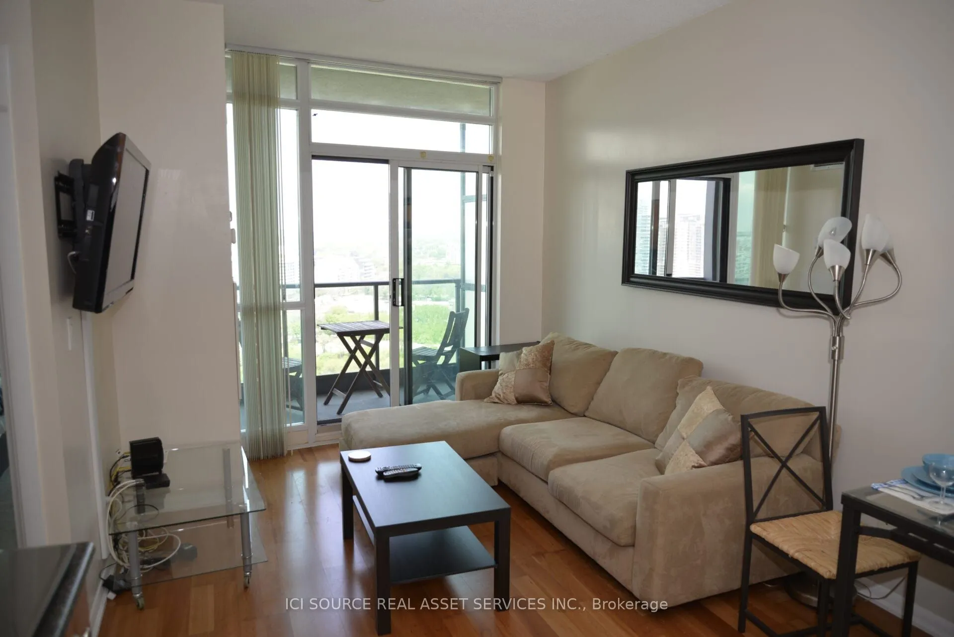 231 Fort York Boulevard, #2105