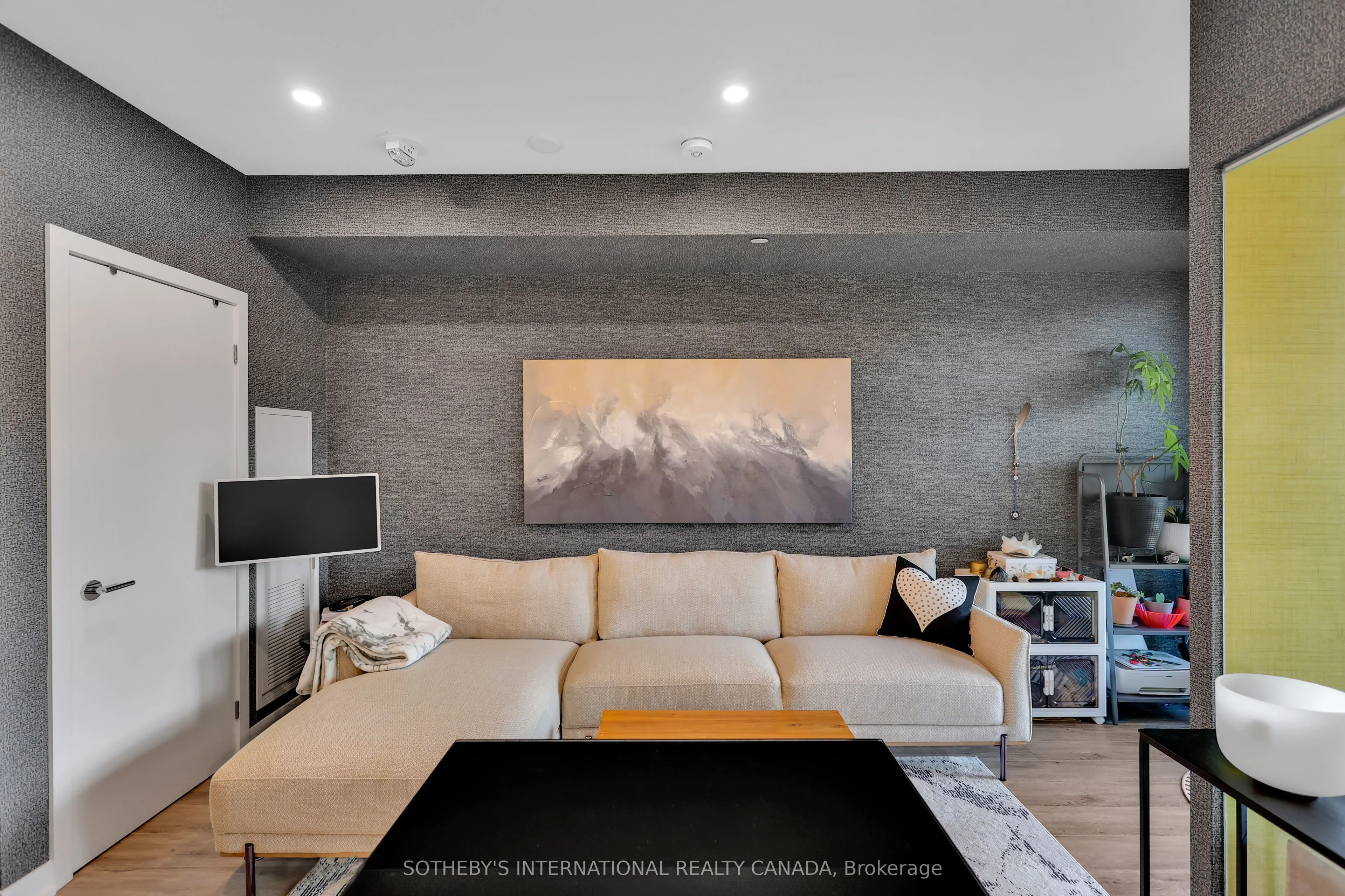 250 Lawrence Avenue, #505
