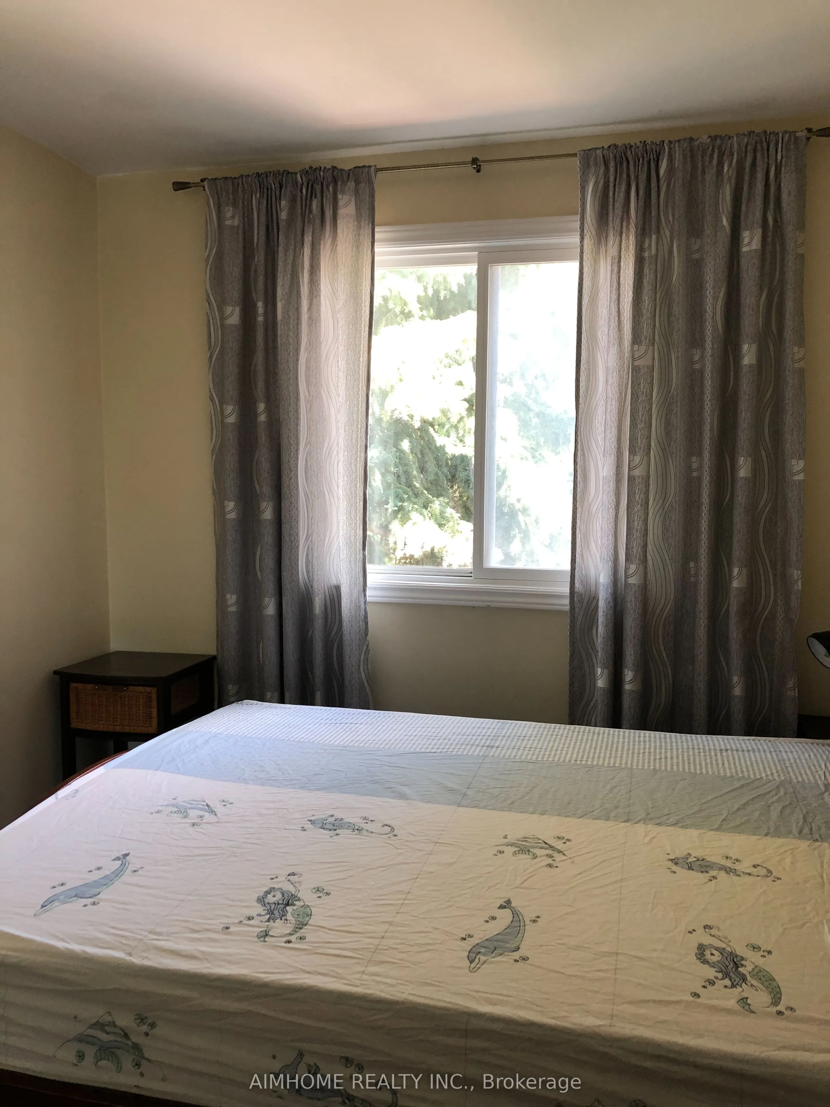 47 Yucatan Road, #(Upper Two Levels)