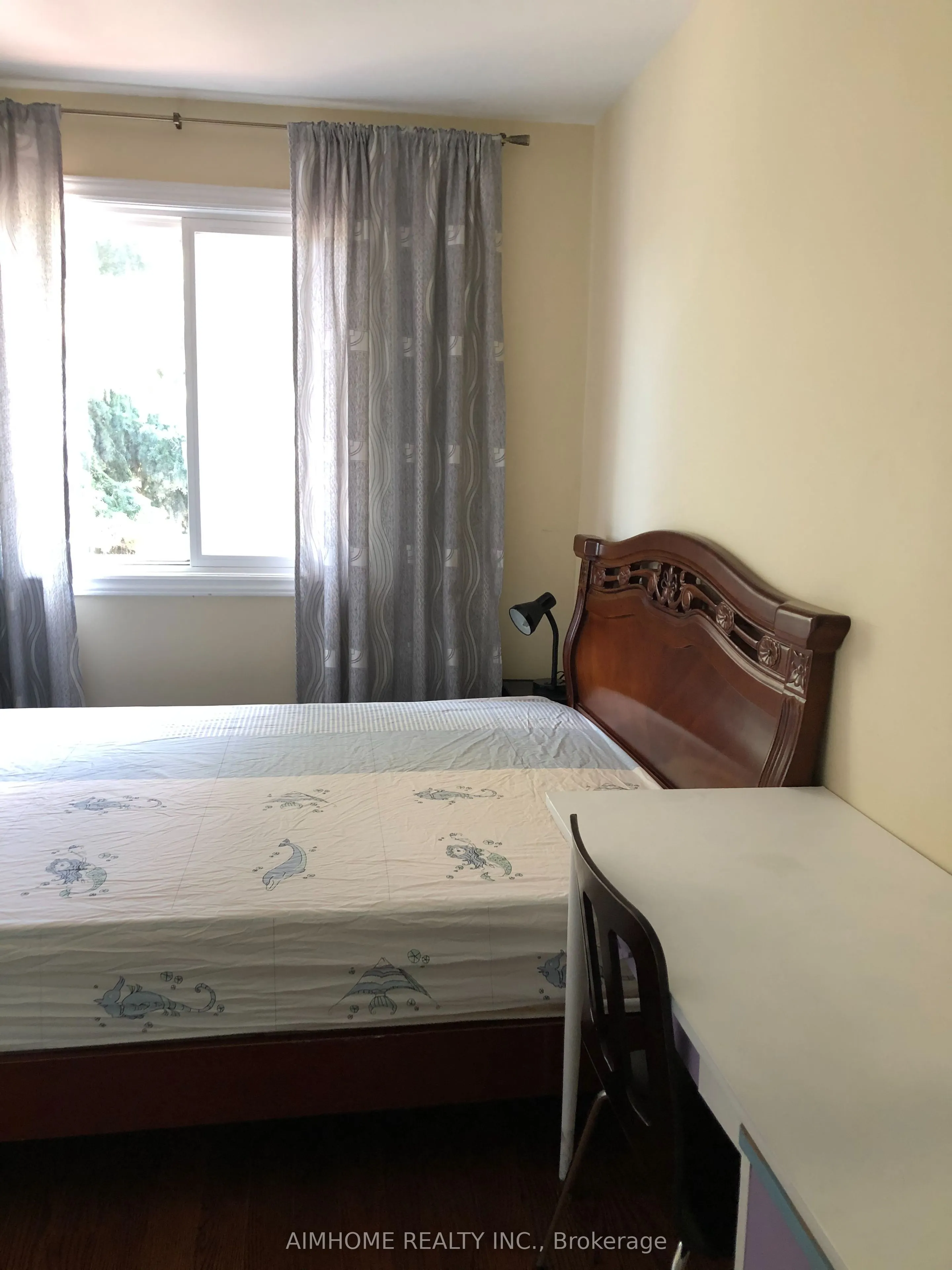 47 Yucatan Road, #(Upper Two Levels)