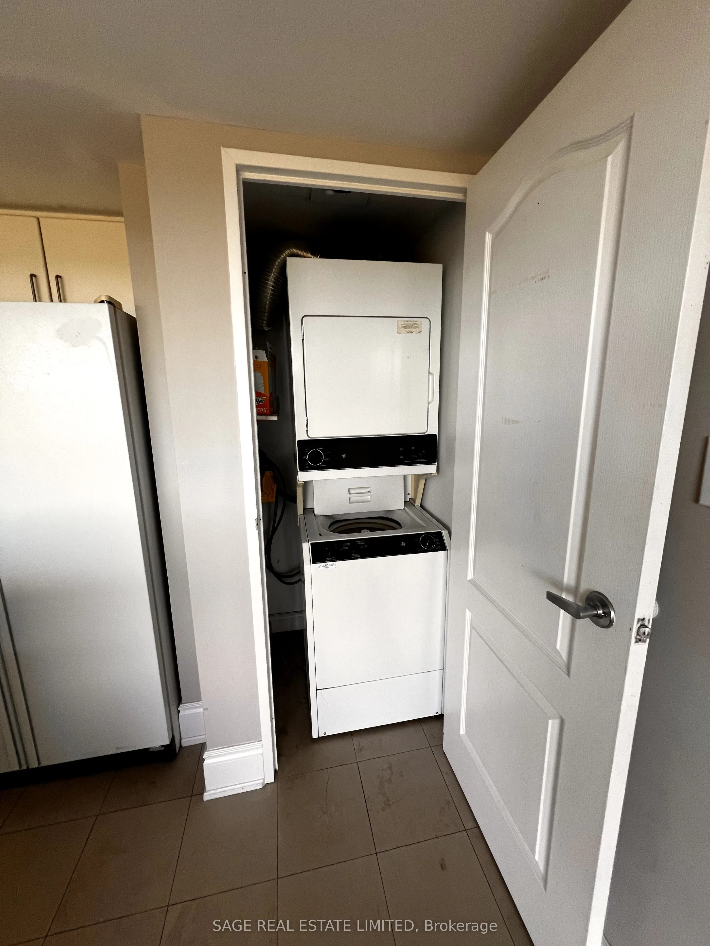 97 Lawton Boulevard, #901