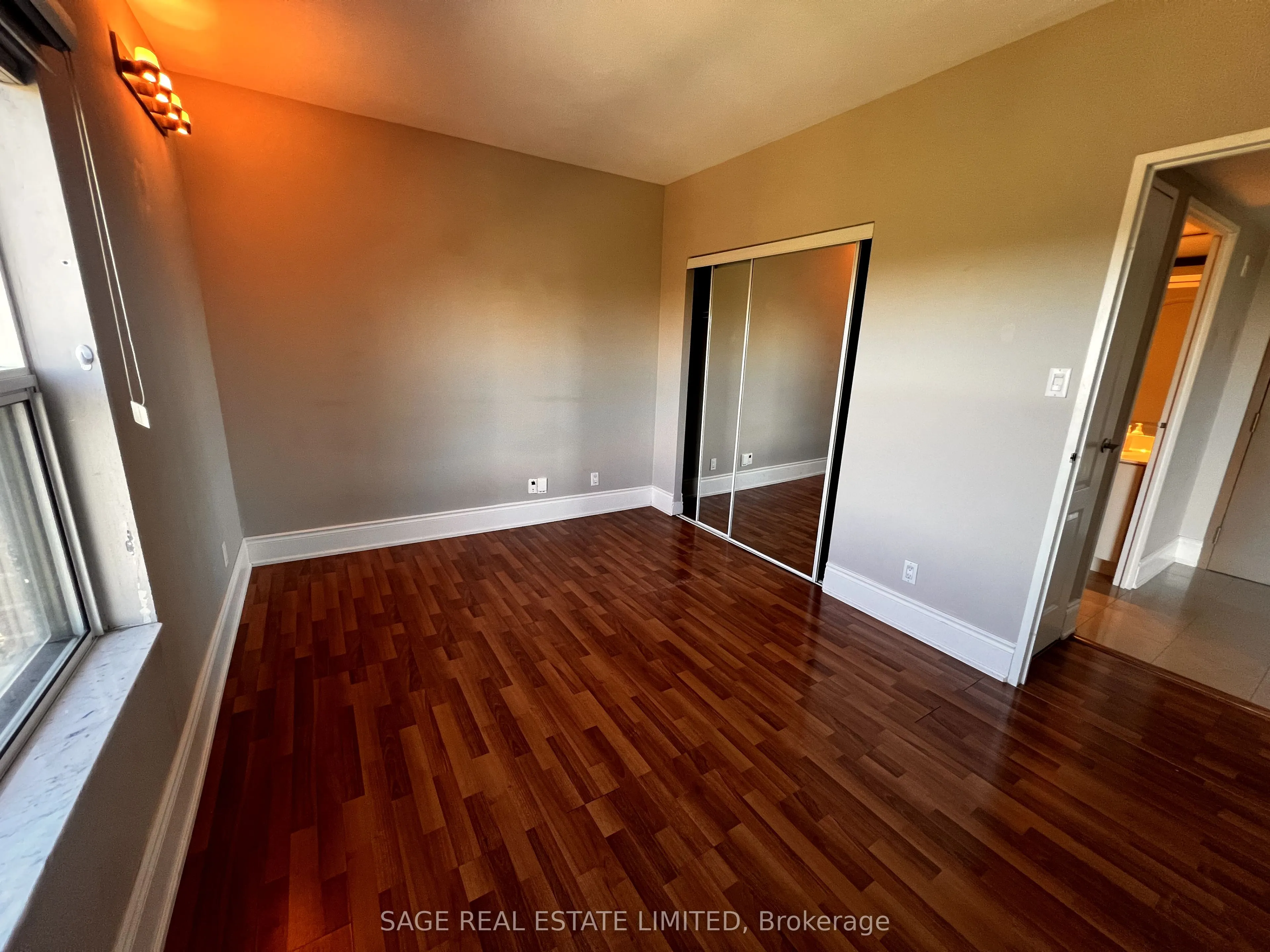 97 Lawton Boulevard, #901