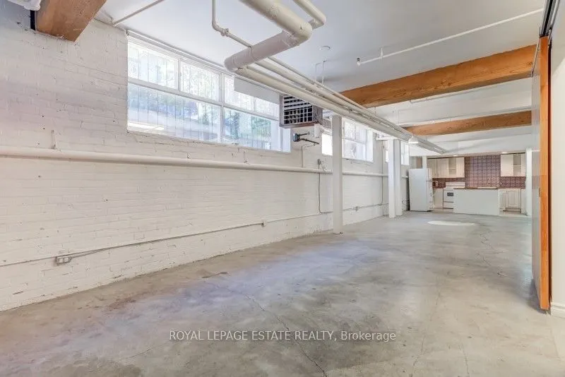 535 Queen Street E, #3