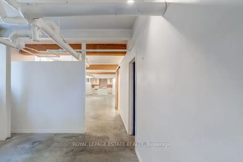 535 Queen Street E, #3