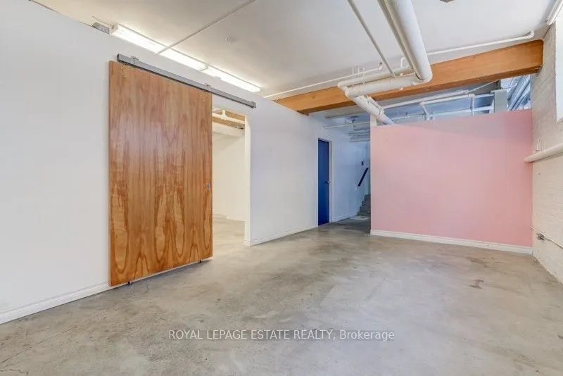 535 Queen Street E, #3