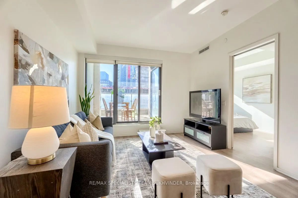 12 Bonnycastle Street, #402
