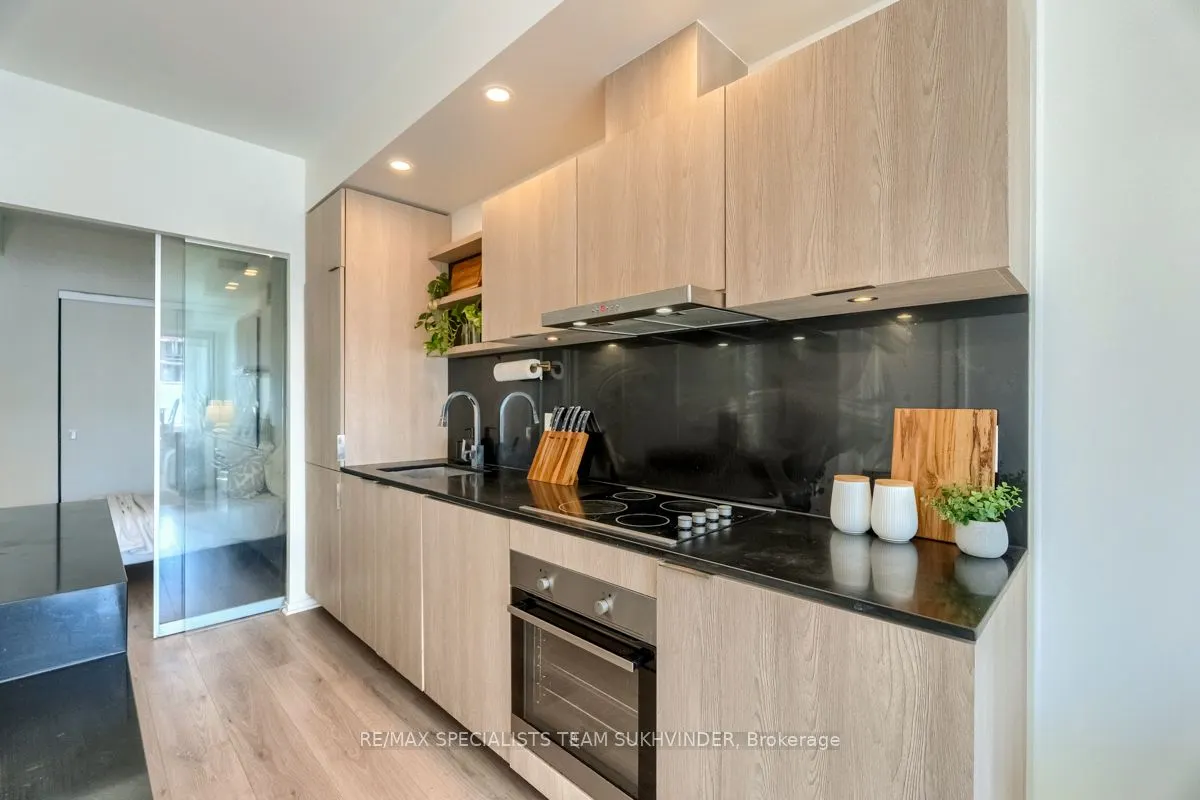 12 Bonnycastle Street, #402