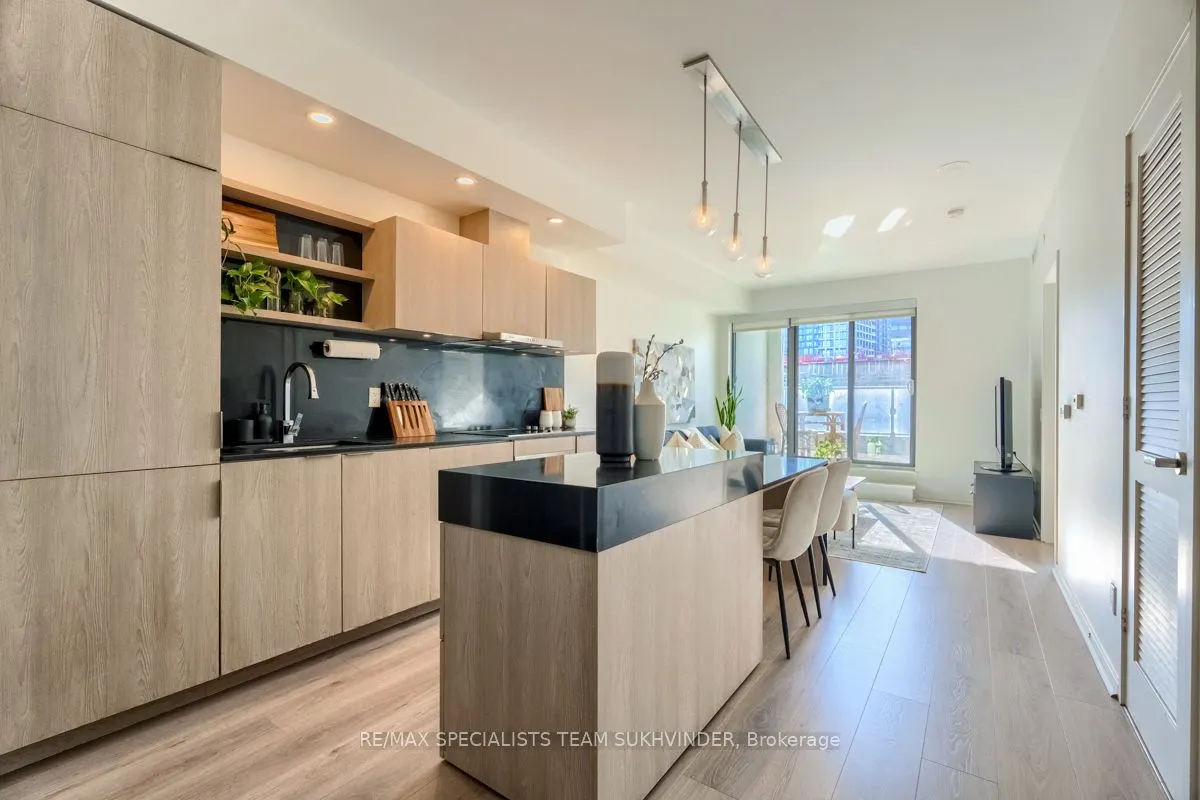 12 Bonnycastle Street, #402