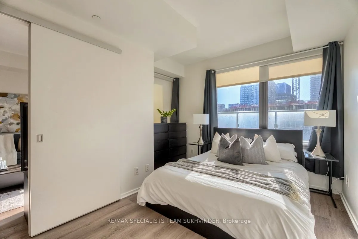 12 Bonnycastle Street, #402