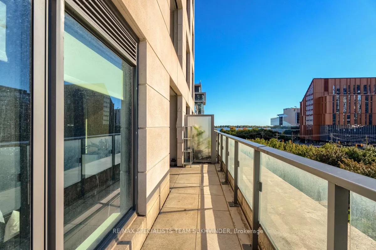 12 Bonnycastle Street, #402
