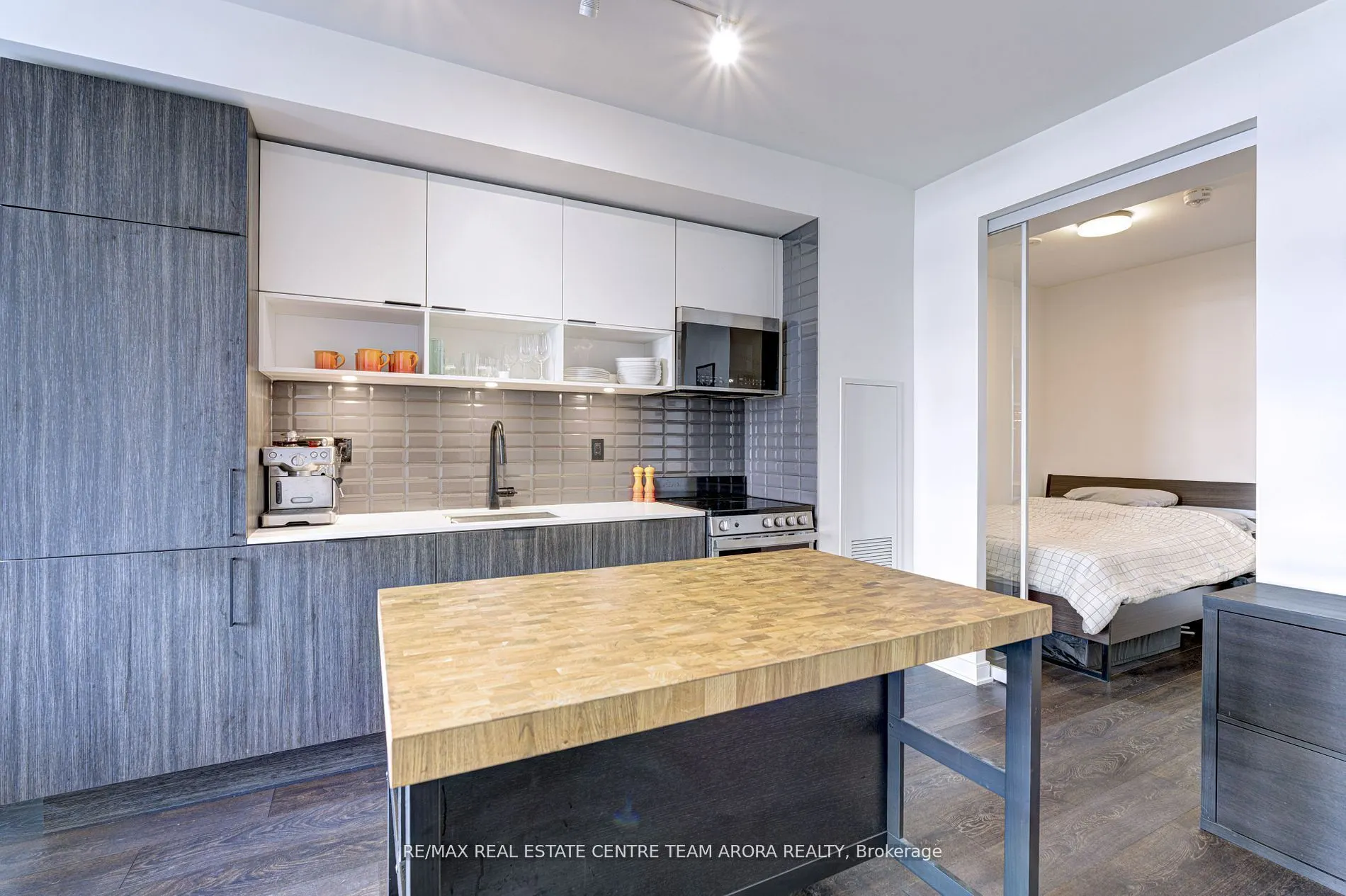 35 Rolling Mills Road, #N473