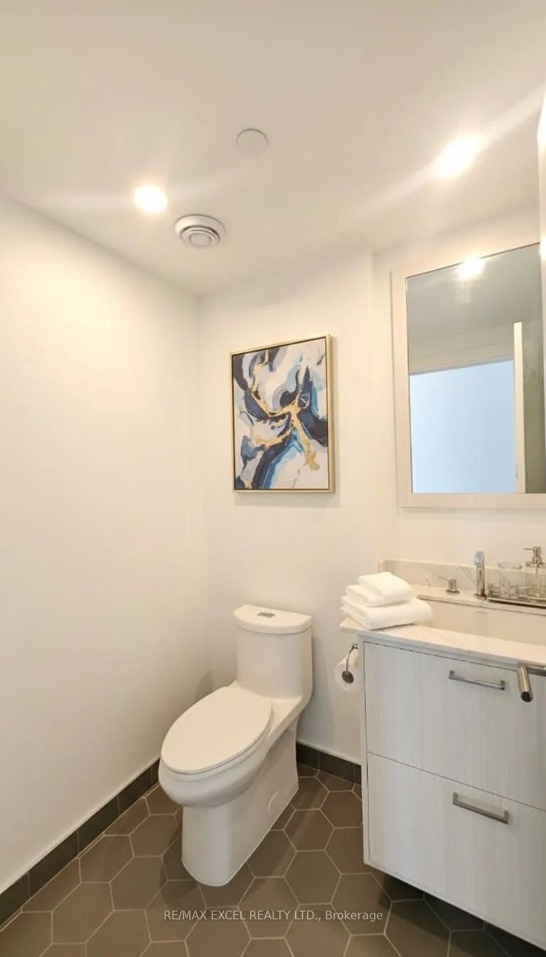 30 Inn On The Park Drive, #3409