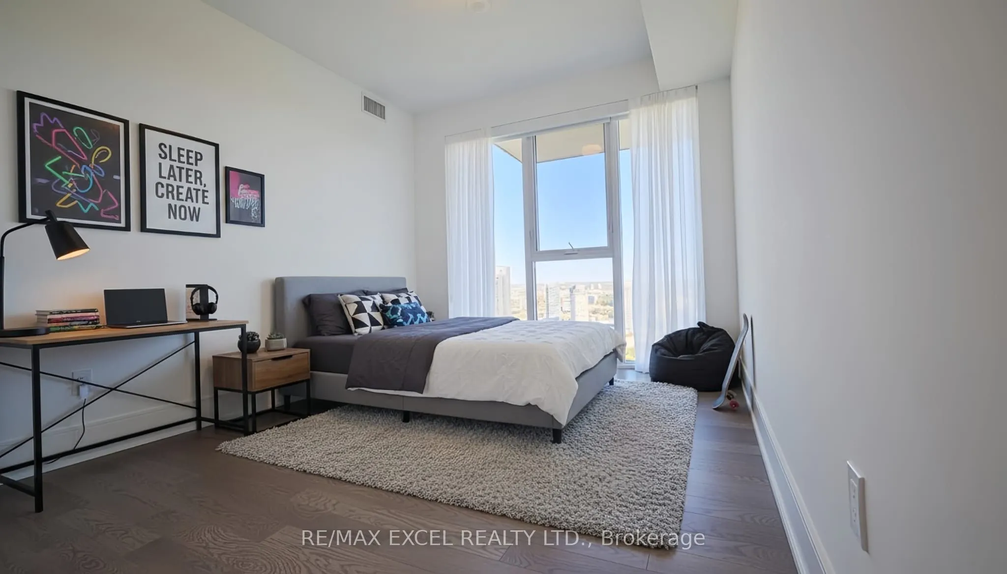 30 Inn On The Park Drive, #3409