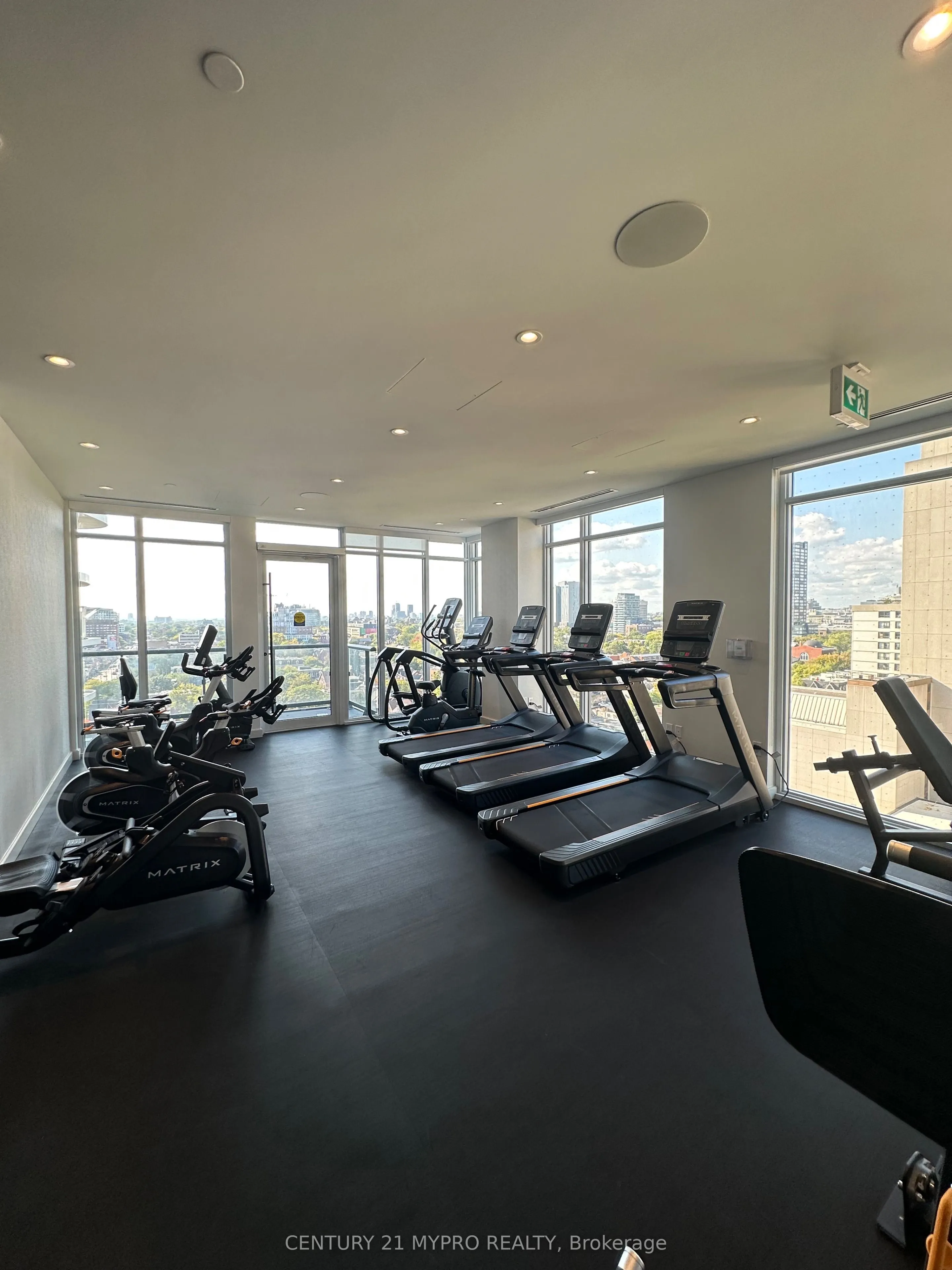 280 Dundas Street W, #1204