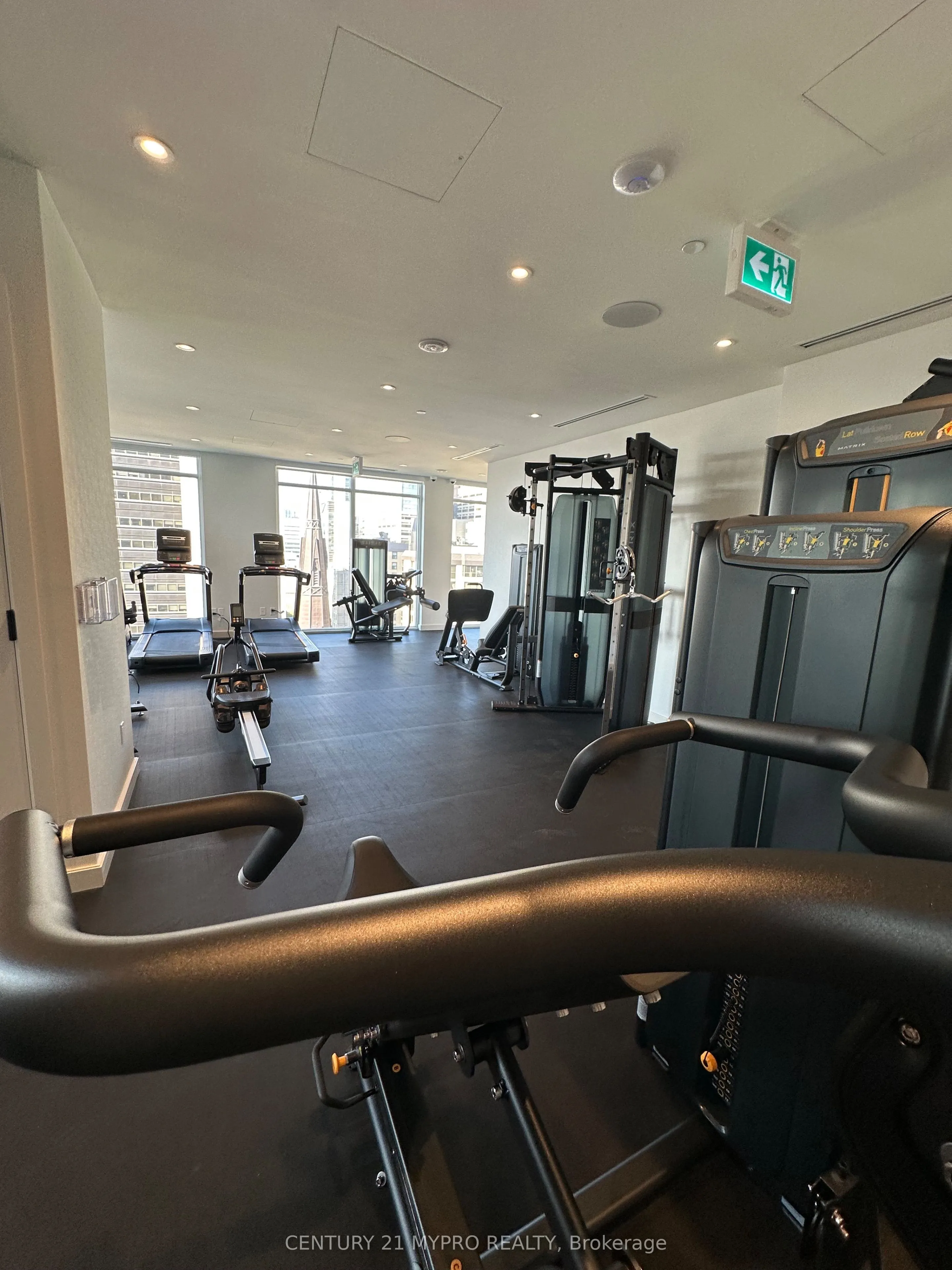 280 Dundas Street W, #1204