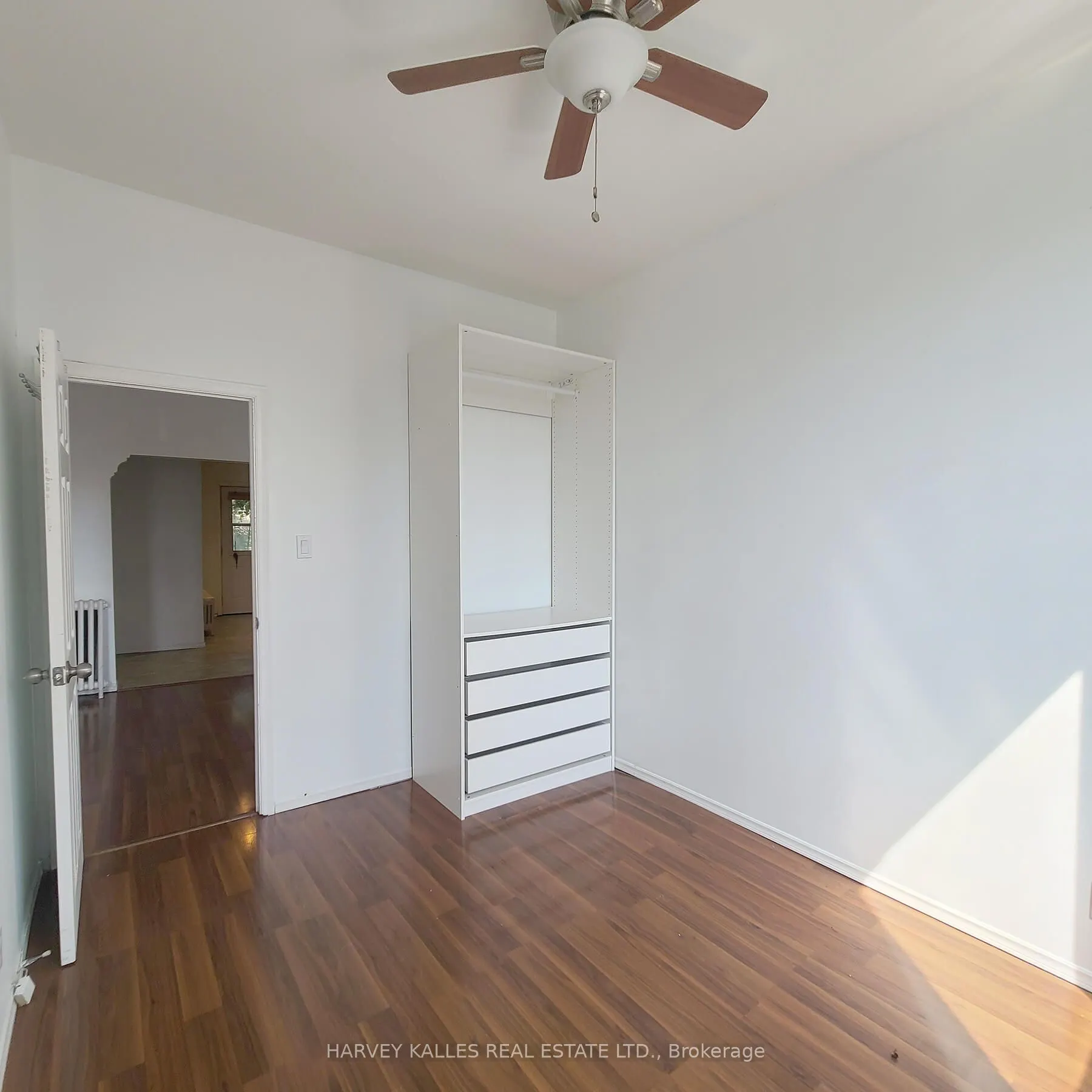 206 Augusta Avenue, #2nd Floor