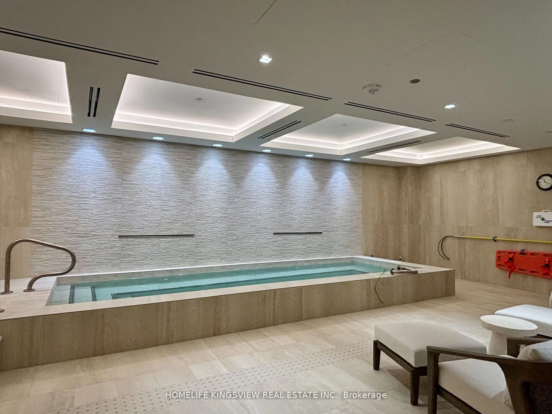 127 Broadway Avenue, #2711