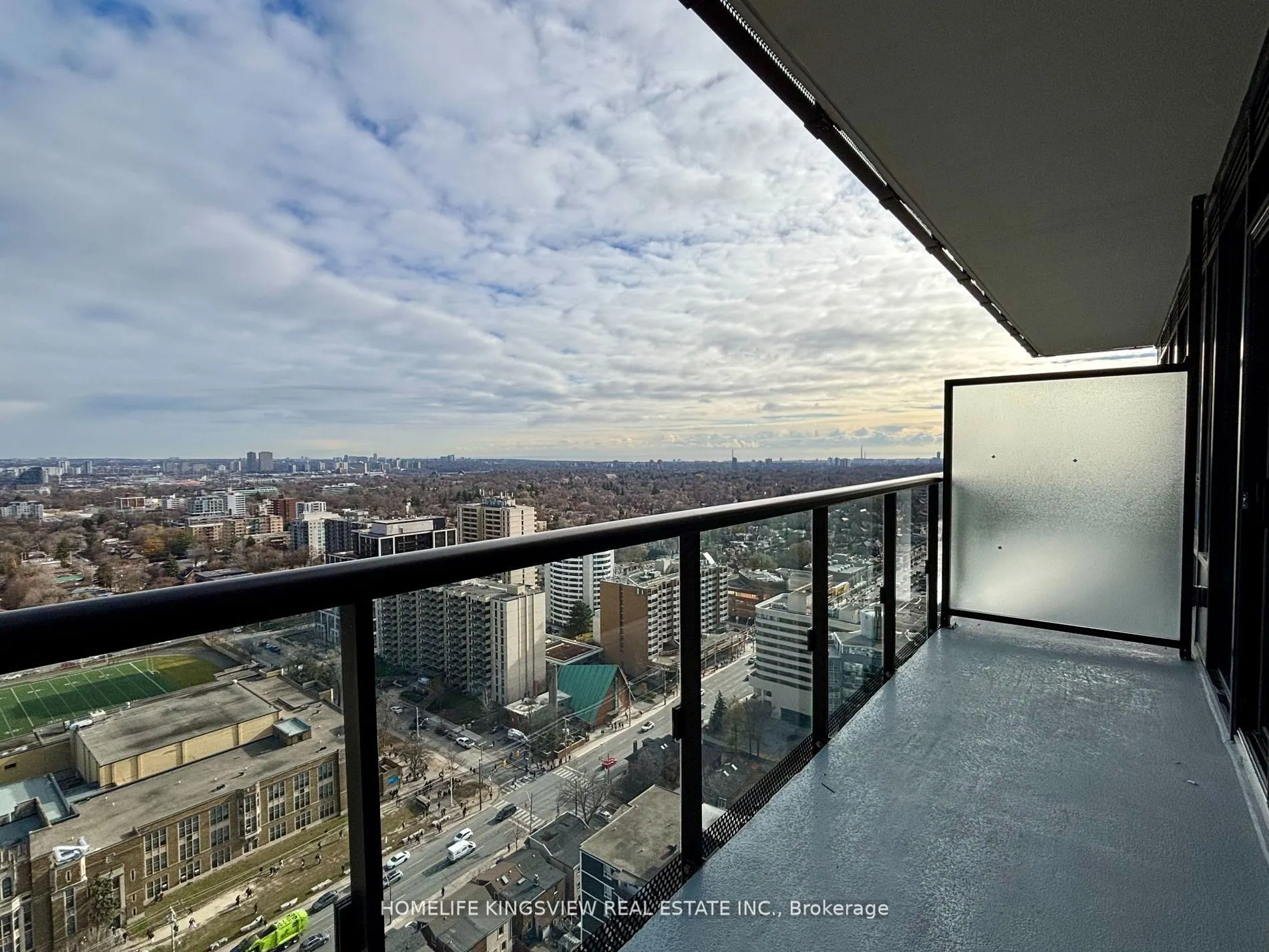 127 Broadway Avenue, #2711