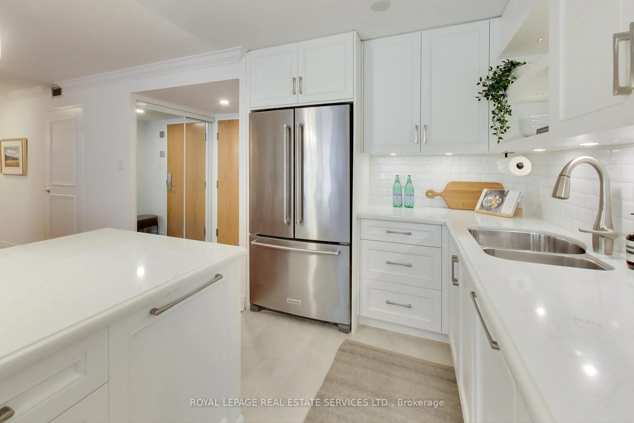 35 Church Street, #415