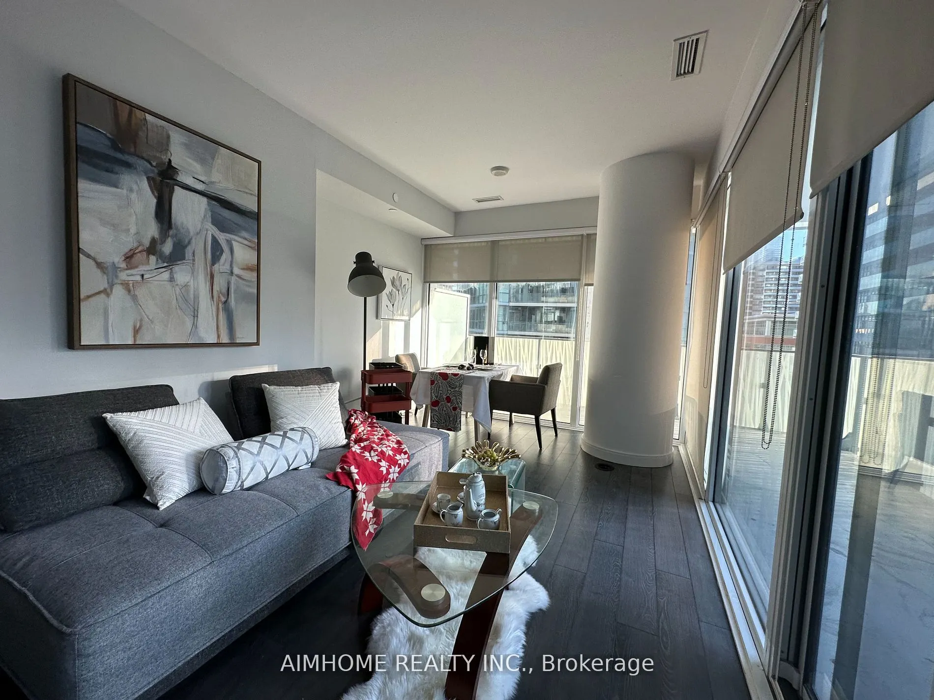42 Charles Street E, #704