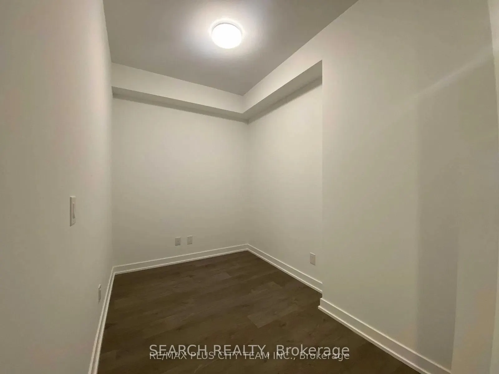 5 Defries Street, #719