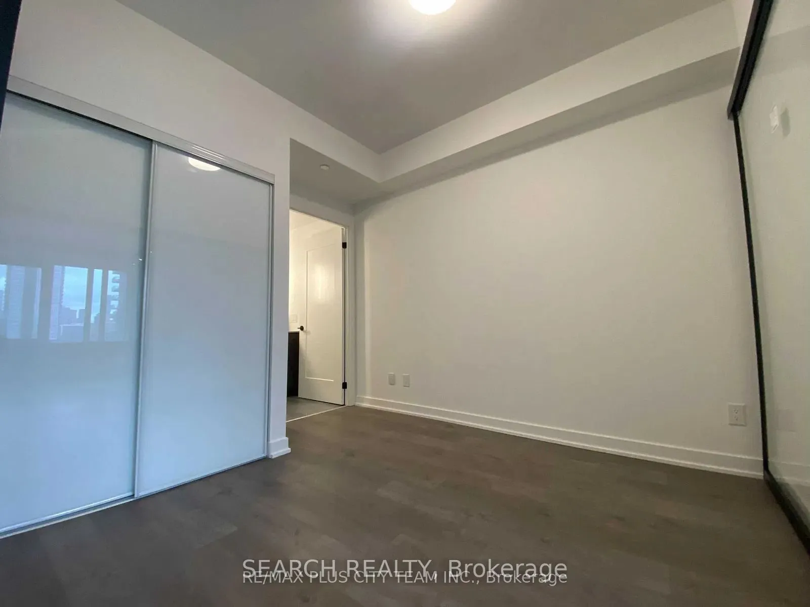 5 Defries Street, #719