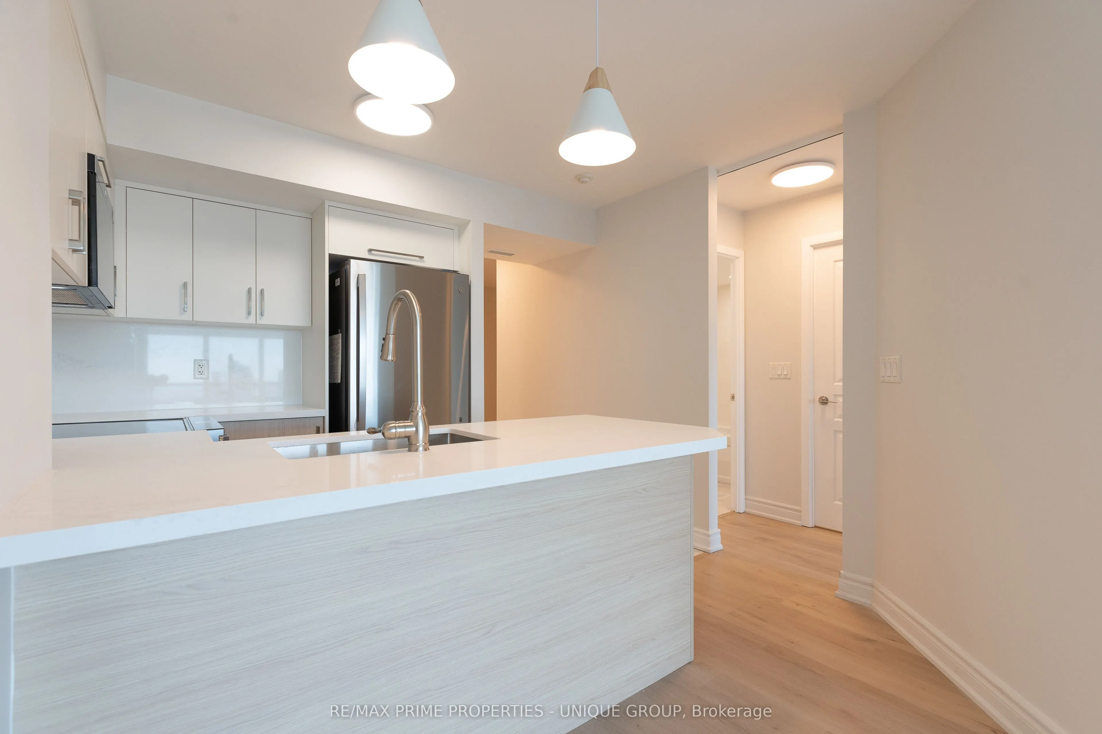 18 Yonge Street, #2706