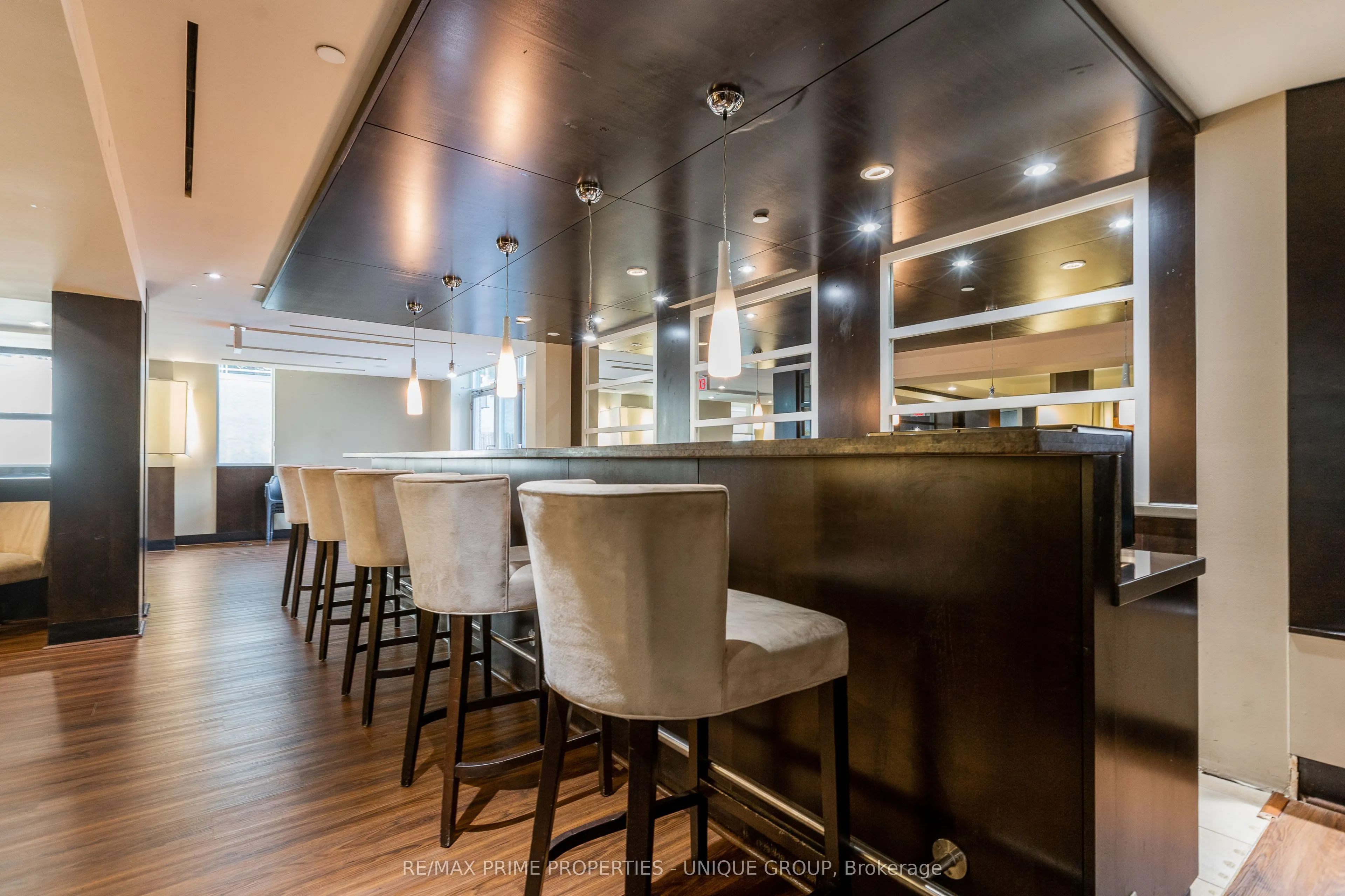18 Yonge Street, #2706