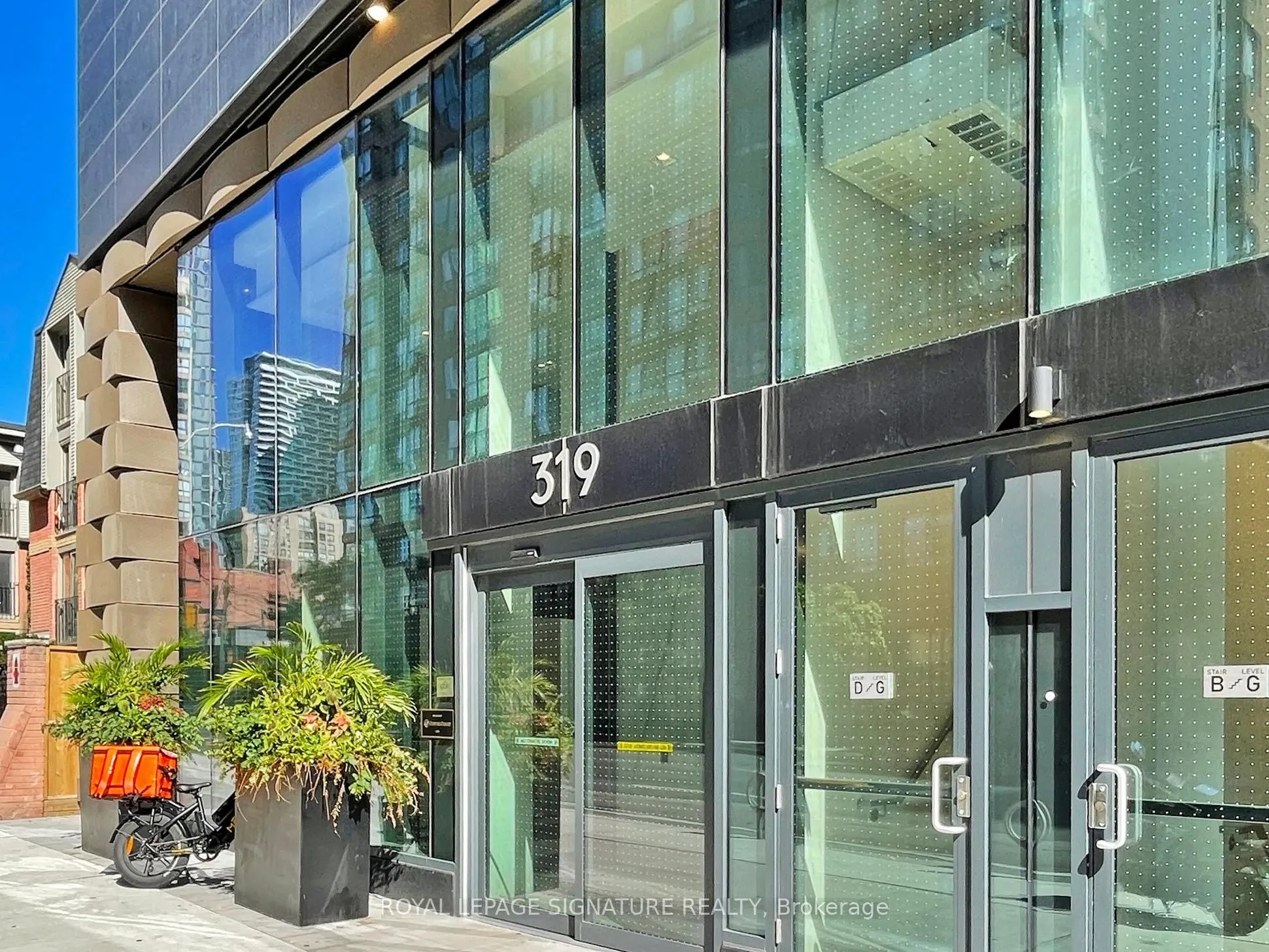 319 Jarvis Street, #1006