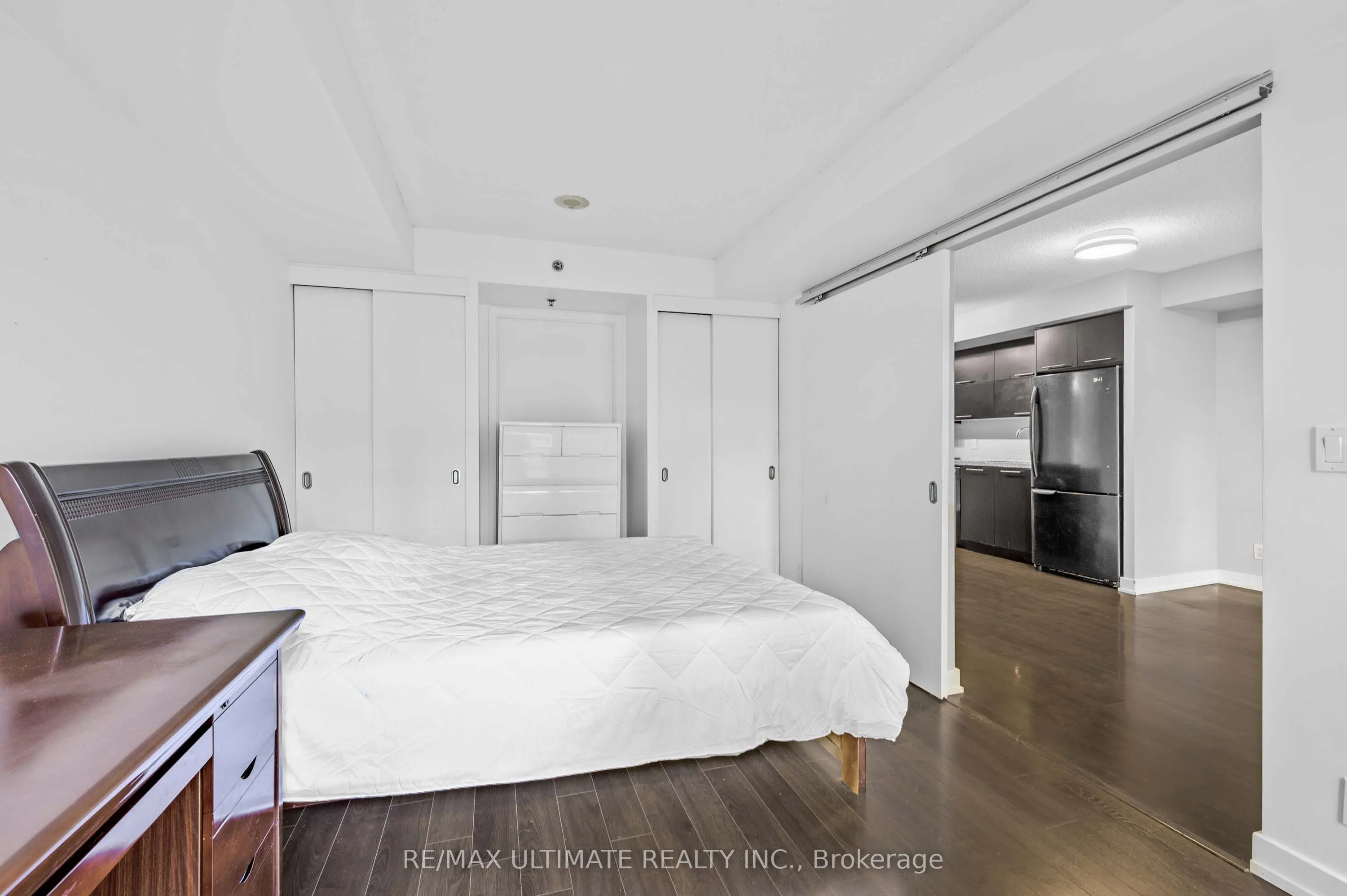 21 Nelson Street, #615