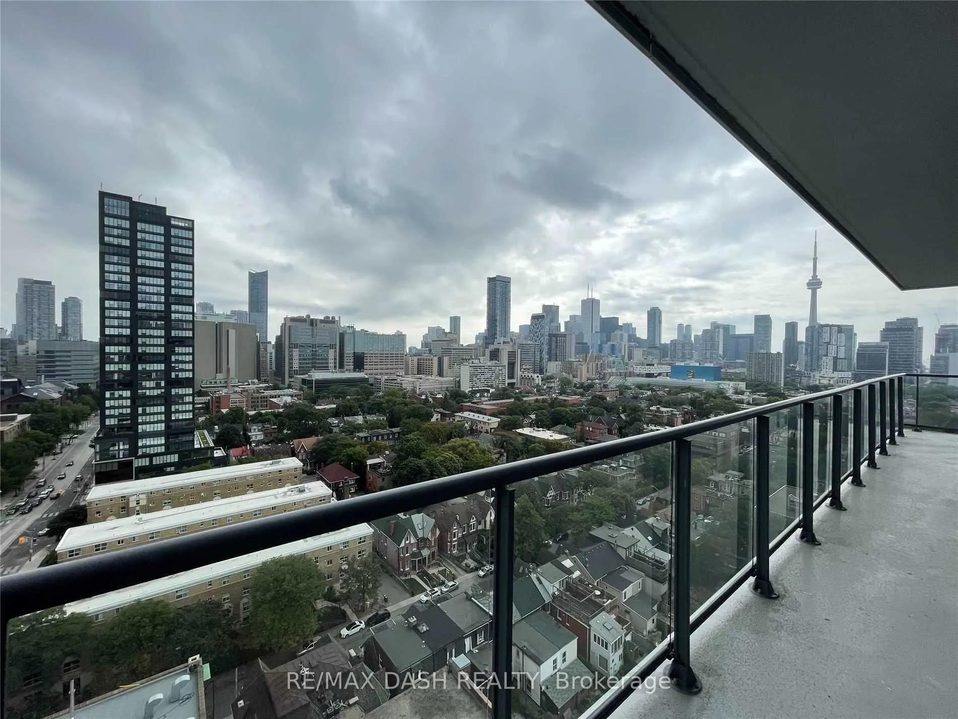 181 Huron Street, #LPH01