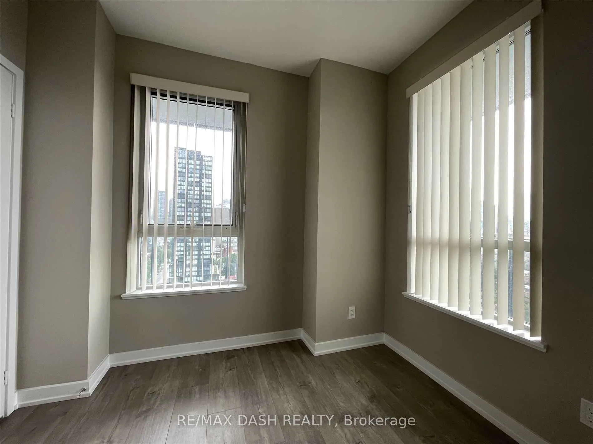 181 Huron Street, #LPH01