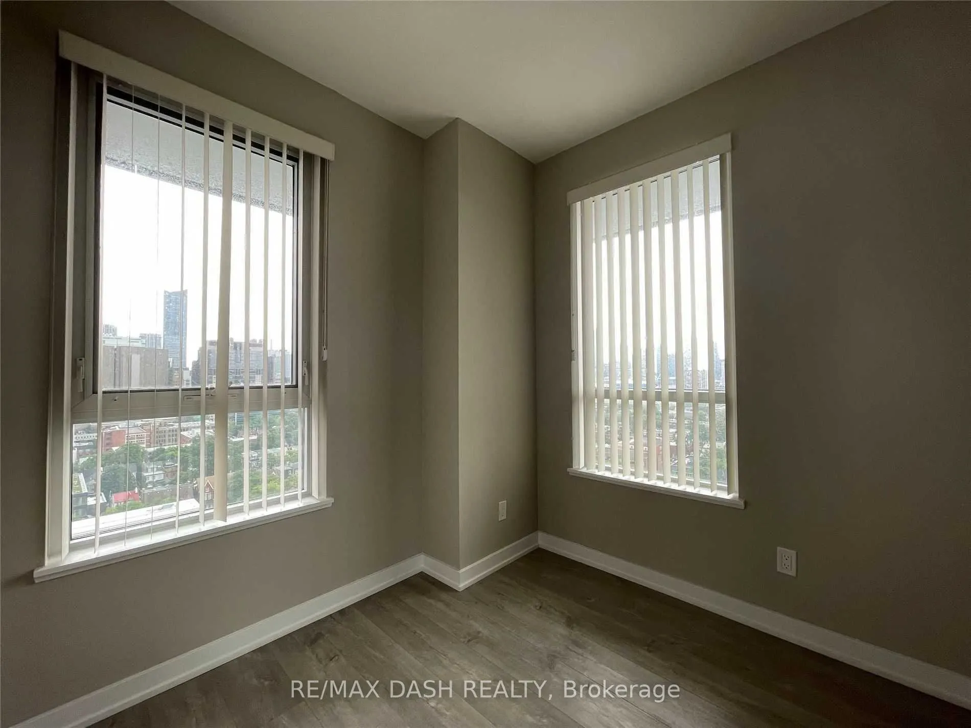 181 Huron Street, #LPH01