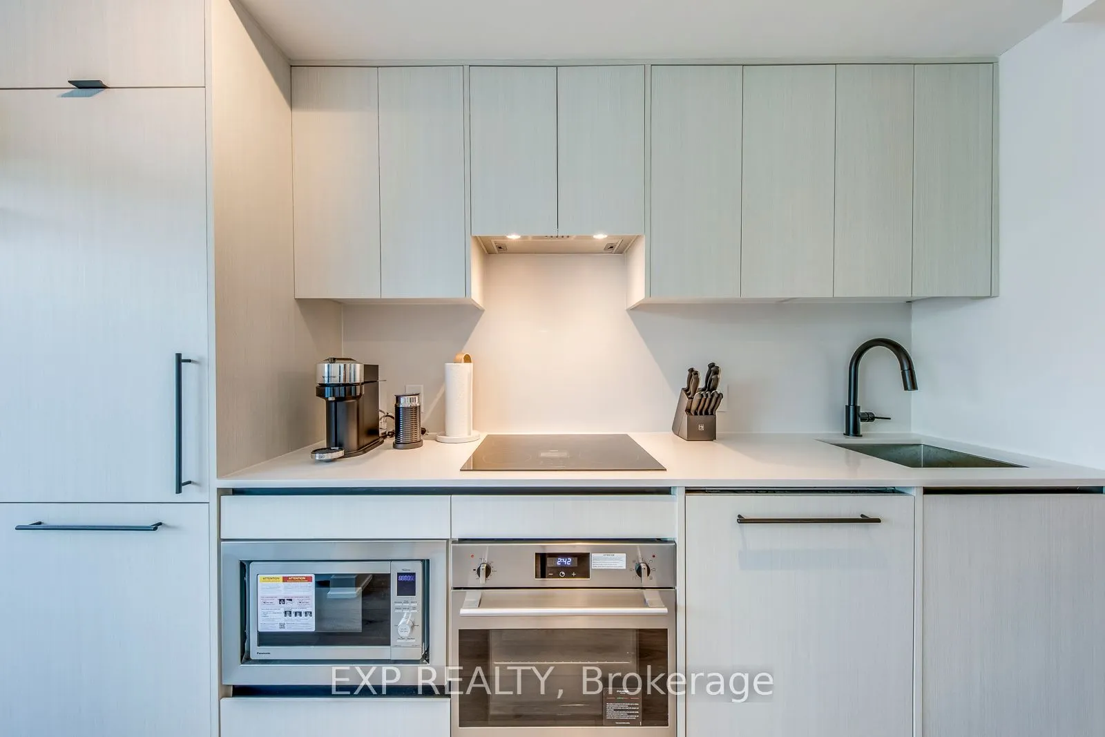 5 Lakeview Avenue #415