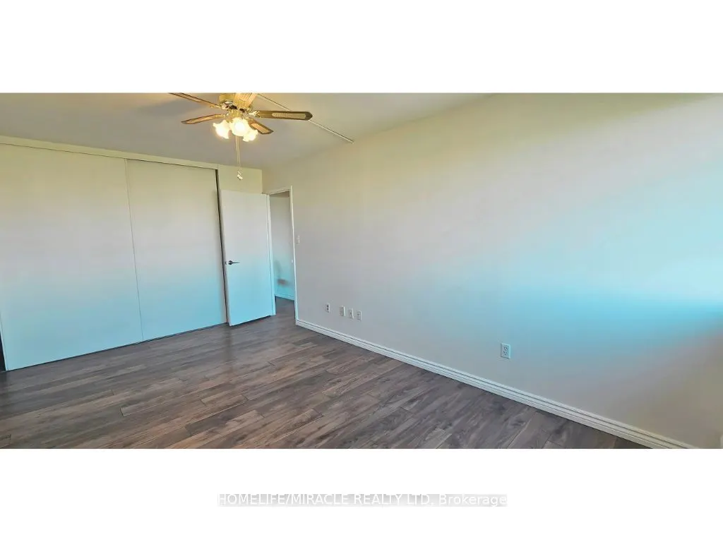 725 Don Mills Road, #15