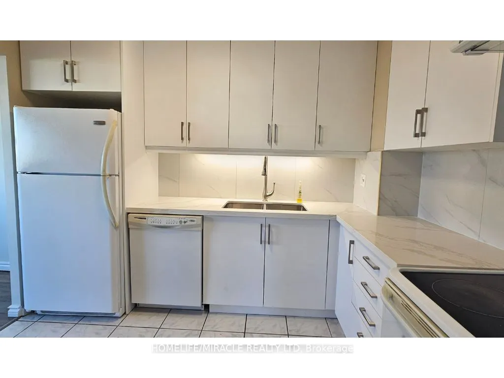 725 Don Mills Road, #15