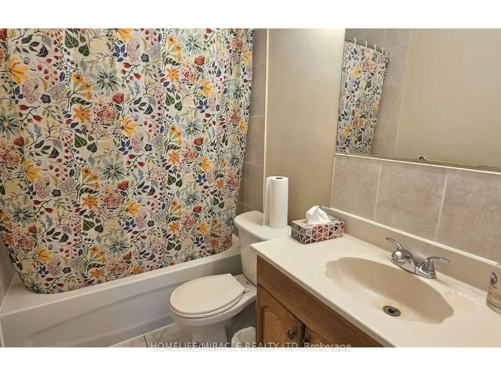 725 Don Mills Road, #15