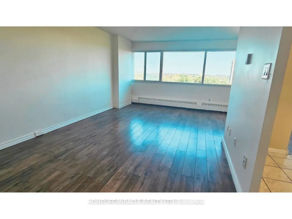 725 Don Mills Road, #15