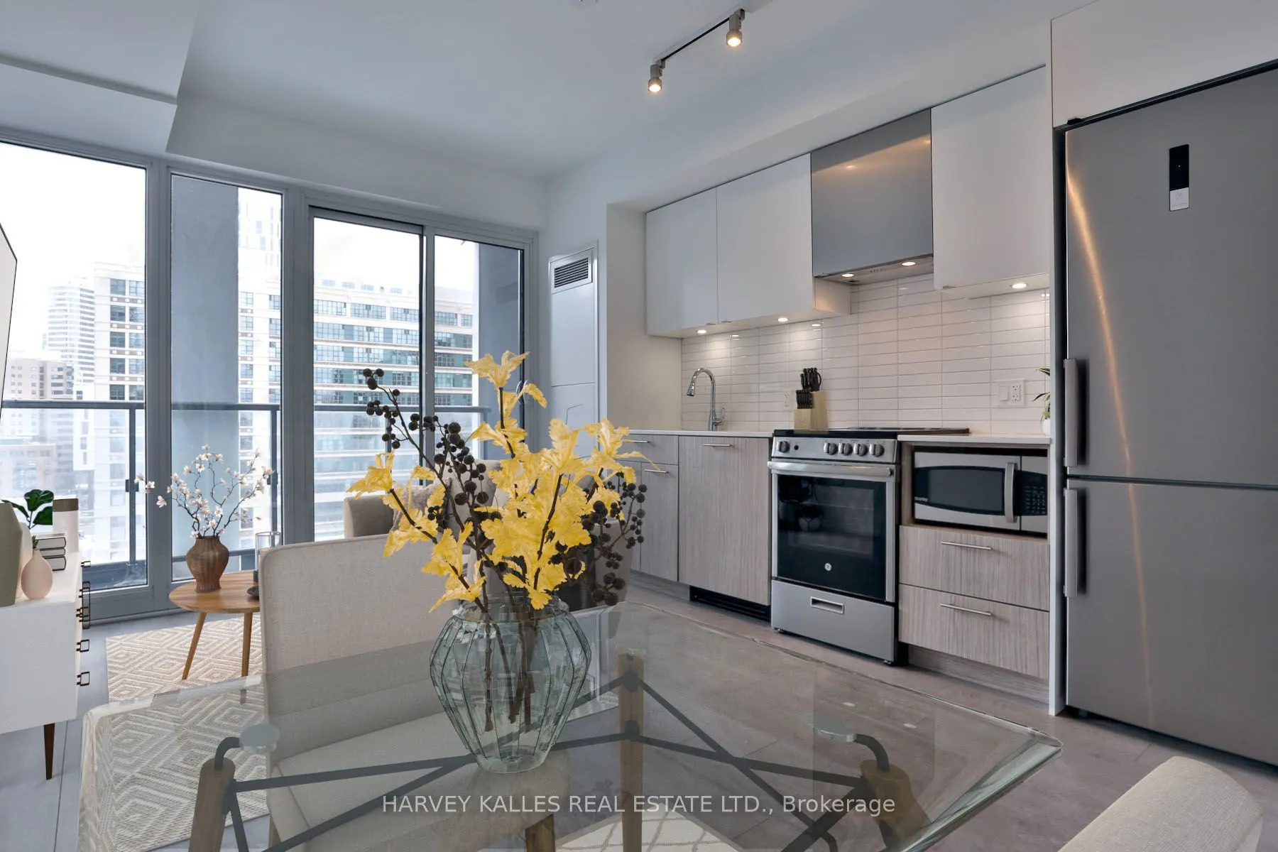 251 Jarvis Street, #831
