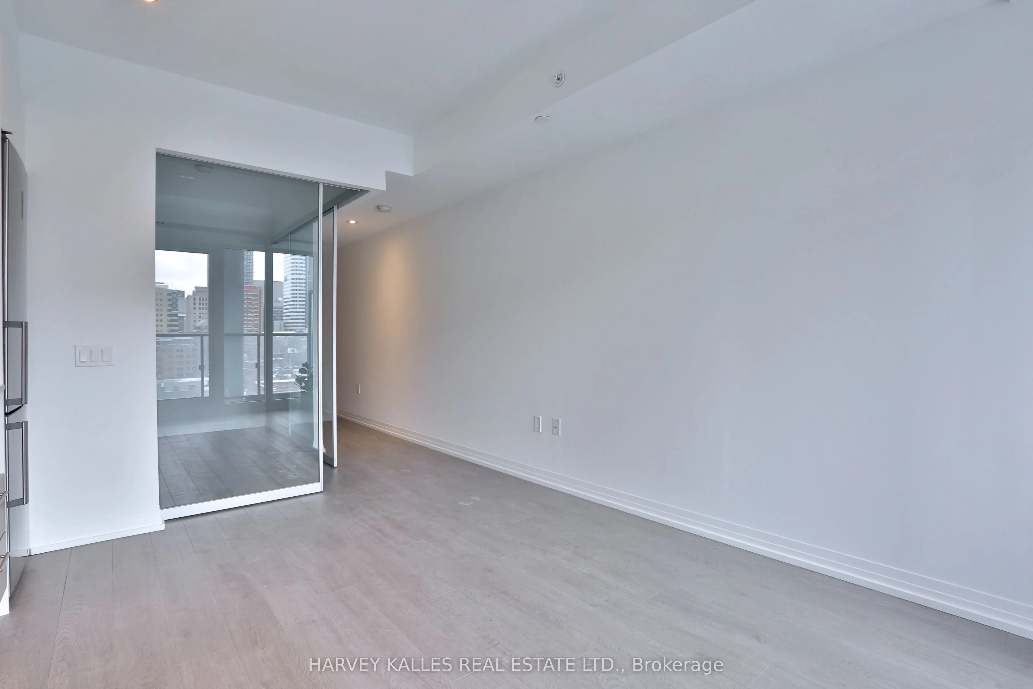251 Jarvis Street, #831