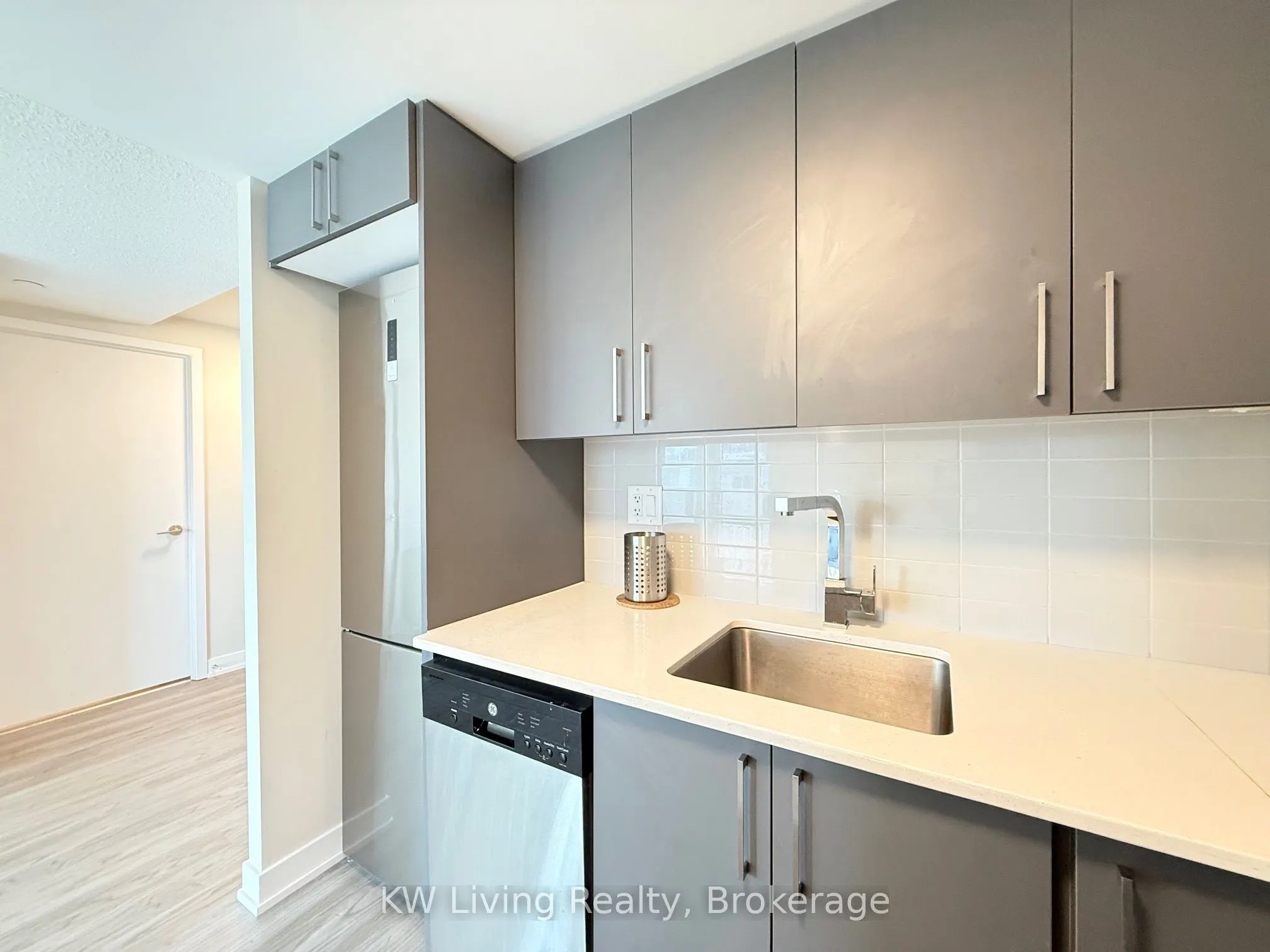 38 Monte Kwinter Court, #1317