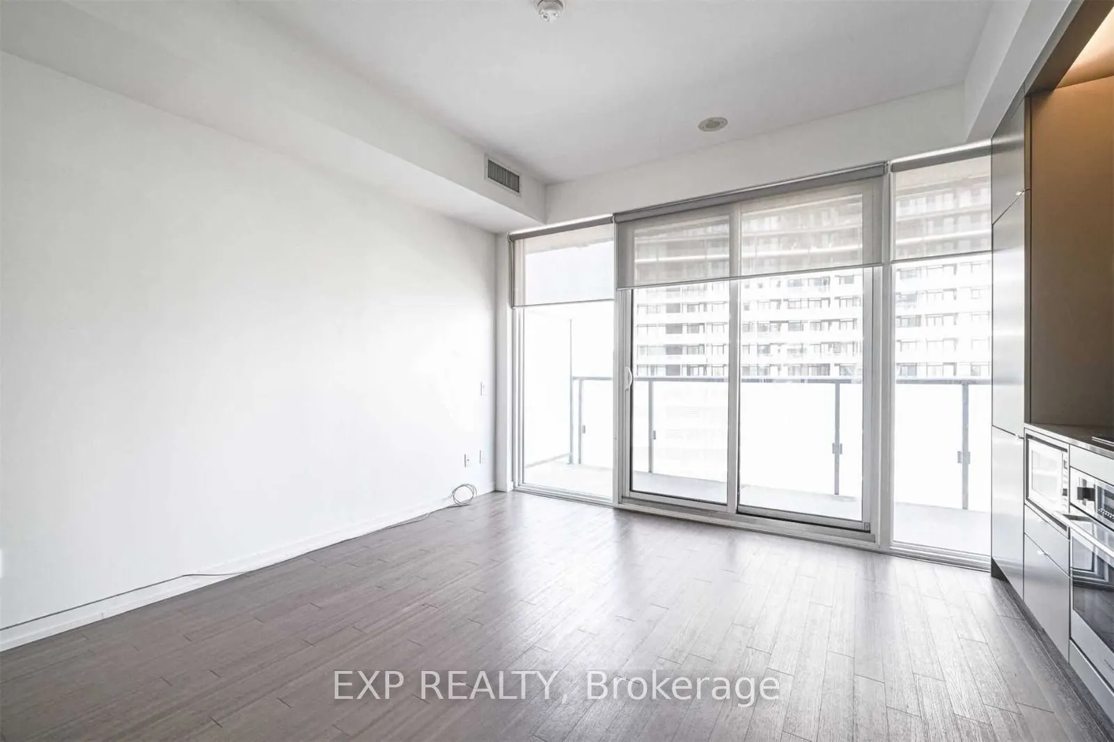 101 Peter Street W, #2202