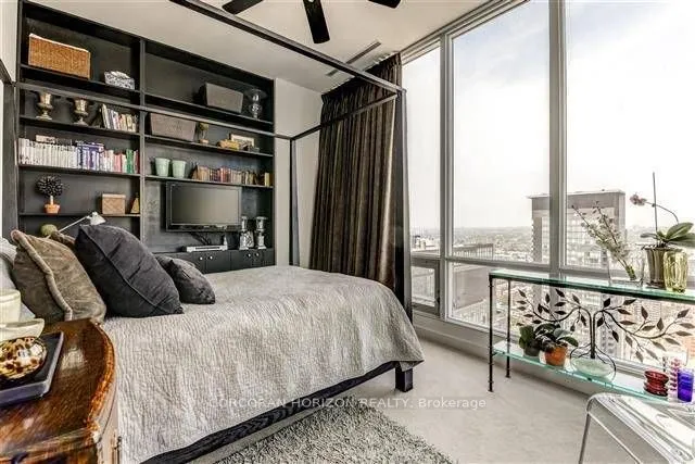 11 Brunel Court, #PH2